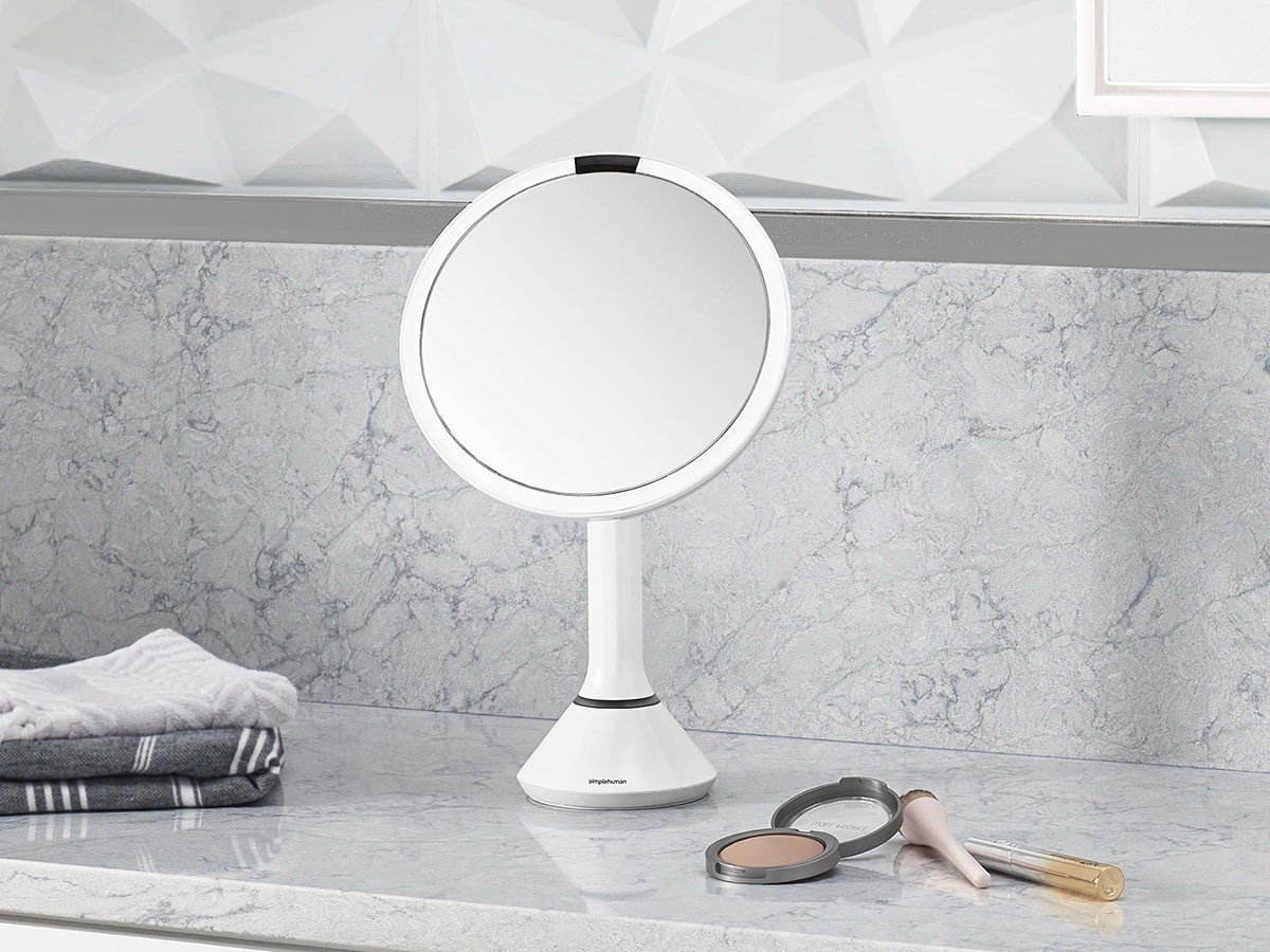 【シンプルヒューマン/SIMPLEHUMAN / GOODS】のSENSOR MIRROR WITH TOUCH-CONTROL BRIGHTNESS / センサーミラー ブライトネスタッチコントロール 人気、トレンドファッション・服の通販 founy(ファニー) 　ダウン　Down, Puffer　チェック　Check, Plaid, Tartan　パターン　Pattern, Design Print　フレーム　Frame, Outline　送料無料　Free Shipping　ホーム・キャンプ・アウトドア・お取り寄せ　Home Living / Home & Lifestyle / Camping Gear / Outdoor Camping　家具・インテリア　Home Furniture & Interior. Stylish & Functional Living Spaces　ライト・照明　Lamps & Lighting Fixtures　ホーム・キャンプ・アウトドア・お取り寄せ　Home Living / Home & Lifestyle / Camping Gear / Outdoor Camping　家具・インテリア　Home Furniture & Interior. Stylish & Functional Living Spaces　ミラー・ドレッサー　Mirrors & Dressers　壁掛けミラー・全身鏡・スタンドミラー　Wall Mirror　ホーム・キャンプ・アウトドア・お取り寄せ　Home Living / Home & Lifestyle / Camping Gear / Outdoor Camping　家具・インテリア　Home Furniture & Interior. Stylish & Functional Living Spaces　ミラー・ドレッサー　Mirrors & Dressers　ドレッサー・ミラー付き化粧台　Vanity Table for Bedroom　other-3|ID: prp329100003721295 ipo3291000000031483868