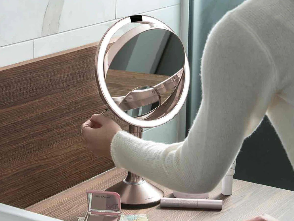 【シンプルヒューマン/SIMPLEHUMAN / GOODS】のSENSOR MIRROR TRIO / センサーミラー トリオ 人気、トレンドファッション・服の通販 founy(ファニー) 　ダウン　Down, Puffer　チェック　Check, Plaid, Tartan　パターン　Pattern, Design Print　フレーム　Frame, Outline　送料無料　Free Shipping　ホーム・キャンプ・アウトドア・お取り寄せ　Home Living / Home & Lifestyle / Camping Gear / Outdoor Camping　家具・インテリア　Home Furniture & Interior. Stylish & Functional Living Spaces　ミラー・ドレッサー　Mirrors & Dressers　壁掛けミラー・全身鏡・スタンドミラー　Wall Mirror　ホーム・キャンプ・アウトドア・お取り寄せ　Home Living / Home & Lifestyle / Camping Gear / Outdoor Camping　家具・インテリア　Home Furniture & Interior. Stylish & Functional Living Spaces　ミラー・ドレッサー　Mirrors & Dressers　ドレッサー・ミラー付き化粧台　Vanity Table for Bedroom　other-6|ID: prp329100003721296 ipo3291000000031483876
