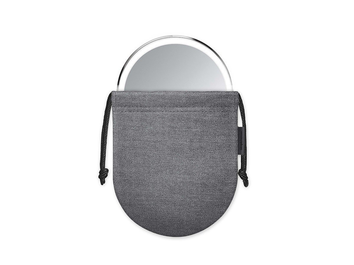 【シンプルヒューマン/SIMPLEHUMAN / GOODS】のSENSOR MIRROR COMPACT / センサーミラー コンパクト インテリア・キッズ・メンズ・レディースファッション・服の通販 founy(ファニー) 　送料無料　Free Shipping　コンパクト　Compact　バランス　Balance　ポーチ　Pouch　ホーム・キャンプ・アウトドア・お取り寄せ　Home,Garden,Outdoor,Camping Gear　家具・インテリア　Furniture　ミラー・ドレッサー　Mirror　ミラー・鏡　Mirror　付属ポーチから取り出すと、自動的にライトがオンになり、戻すとオフになります。|ID: prp329100003721337 ipo3291000000025324157