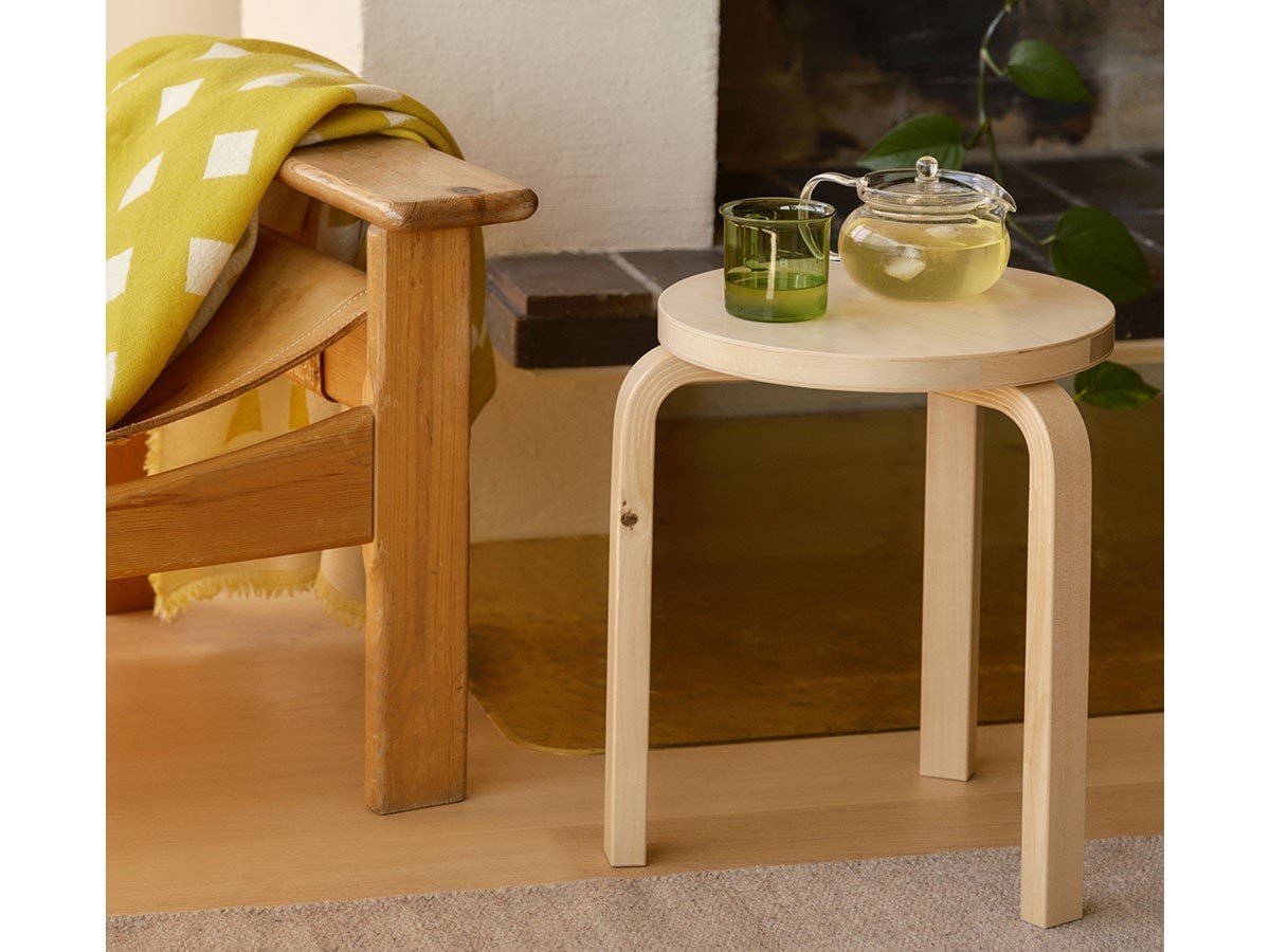 【アルテック/artek / GOODS】のForest Collection STOOL 60 WILD BIRCH / フォレストシリーズ スツール 60 ワイルドバーチ 人気、トレンドファッション・服の通販 founy(ファニー) 　イタリア　Italy　フラット　Flat, Flat Shoes　送料無料　Free Shipping　ホーム・キャンプ・アウトドア・お取り寄せ　Home Living / Home & Lifestyle / Camping Gear / Outdoor Camping　家具・インテリア　Home Furniture & Interior. Stylish & Functional Living Spaces　チェア・椅子　Seating & Chairs　スツール・バースツール　Stools & Bar Stools　other-6|ID: prp329100003756017 ipo3291000000031483598