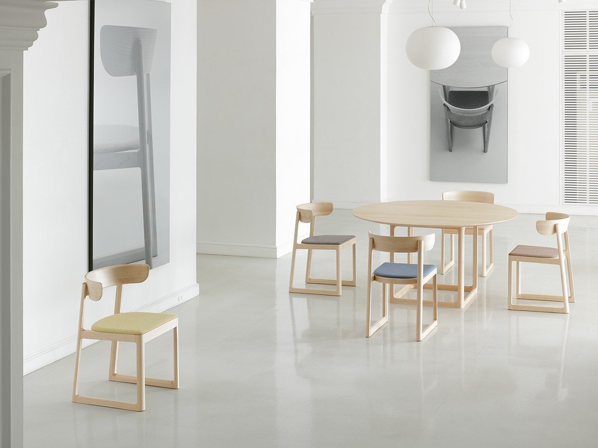 【マルニコレクション/MARUNI COLLECTION / GOODS】のEN Chair / エン チェア 張座(マットラスティレッド) インテリア・キッズ・メンズ・レディースファッション・服の通販 founy(ファニー) 　送料無料　Free Shipping　オレンジ　Orange　シンプル　Simple, Minimal　テーブル　Table, Dining Table　ファブリック　Fabric, Textile　フレーム　Frame, Outline　ループ　Loop, Loop Knit　ホーム・キャンプ・アウトドア・お取り寄せ　Home Living / Home & Lifestyle / Camping Gear / Outdoor Camping　家具・インテリア　Home Furniture & Interior. Stylish & Functional Living Spaces　チェア・椅子　Seating & Chairs　ダイニングチェア・木製チェア　Dining Chairs　参考イメージCopyright:Nacása & Partners Inc.|ID: prp329100003782408 ipo3291000000034269924