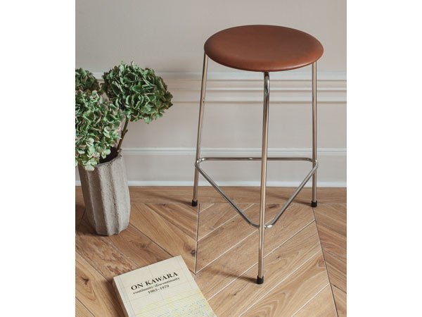 【フリッツ ハンセン/FRITZ HANSEN / GOODS】のHIGH DOT / ハイドット カウンタースツール(板座) インテリア・キッズ・メンズ・レディースファッション・服の通販 founy(ファニー)  送料無料 Free Shipping エレガント 上品 Elegant シンプル Simple, Minimal テーブル Table, Dining Table ドット Polka Dot, Dot Pattern ホーム・キャンプ・アウトドア・お取り寄せ Home Living / Home & Lifestyle / Camping Gear / Outdoor Camping 家具・インテリア Home Furniture & Interior. Stylish & Functional Living Spaces チェア・椅子 Seating & Chairs スツール・バースツール Stools & Bar Stools ホーム・キャンプ・アウトドア・お取り寄せ Home Living / Home & Lifestyle / Camping Gear / Outdoor Camping 家具・インテリア Home Furniture & Interior. Stylish & Functional Living Spaces チェア・椅子 Seating & Chairs カウンターチェア・ハイチェア Bar Stools / High Stools 参考イメージ|ID: prp329100003786735 ipo3291000000034442824