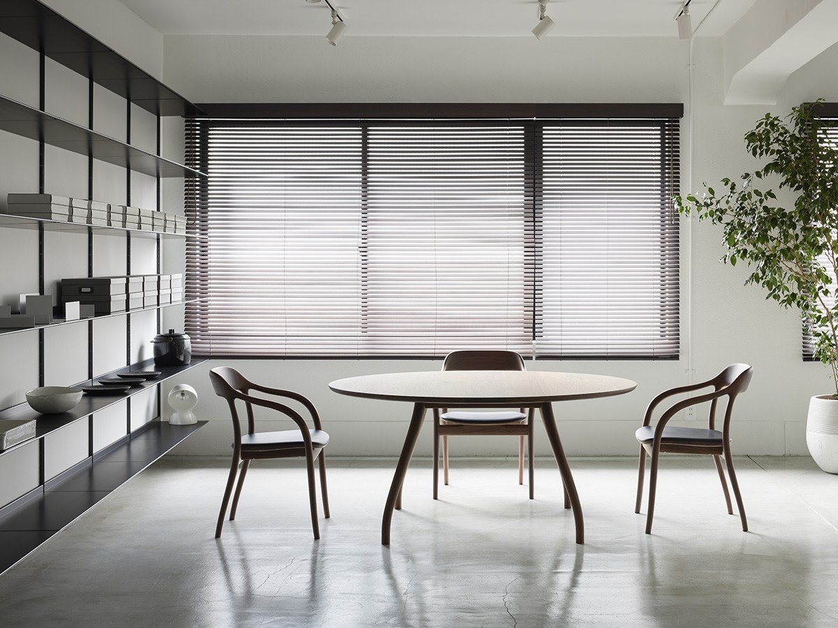 【マルニコレクション/MARUNI COLLECTION / GOODS】のTako Round Table 150 / タコ ラウンドテーブル 直径150cm 人気、トレンドファッション・服の通販 founy(ファニー) 　オーガニック　Organic　テーブル　Table　フォルム　Form　フレーム　Flame　ラウンド　Round　ホーム・キャンプ・アウトドア・お取り寄せ　Home,Garden,Outdoor,Camping Gear　家具・インテリア　Home Furniture & Interior. Stylish & Functional Living Spaces　テーブル　Table　ダイニングテーブル　Dining Table　other-4|ID: prp329100003828841 ipo3291000000031482925