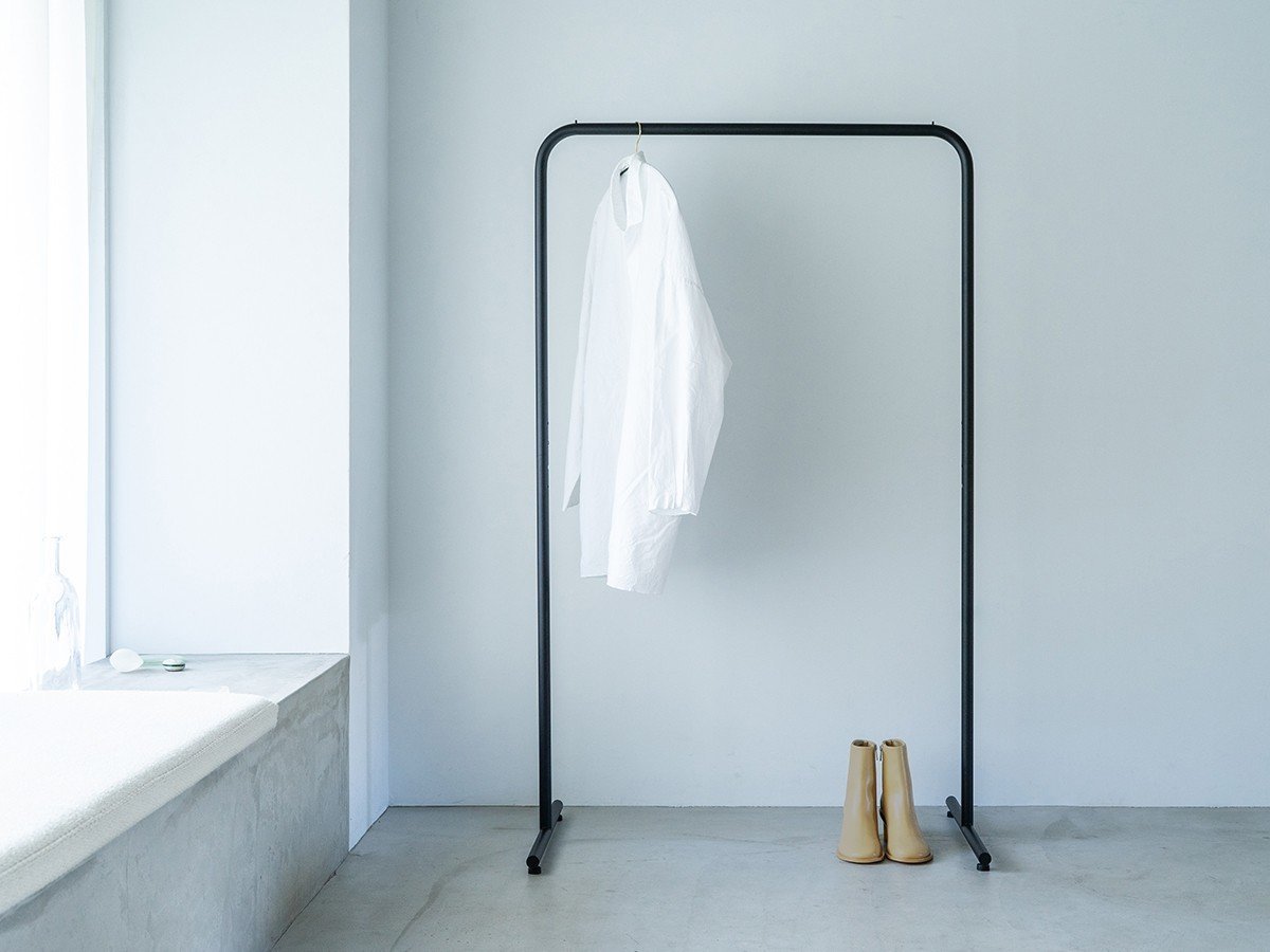 【モヘイム/MOHEIM / GOODS】のHANGER RACK 900 / ハンガーラック 幅90cm 人気、トレンドファッション・服の通販 founy(ファニー) 　送料無料　Free Shipping　シンプル　Simple, Minimal　ホーム・キャンプ・アウトドア・お取り寄せ　Home Living / Home & Lifestyle / Camping Gear / Outdoor Camping　家具・インテリア　Home Furniture & Interior. Stylish & Functional Living Spaces　その他 インテリア雑貨、家具　Home Decor & Furniture Extras　other-3|ID: prp329100003838262 ipo3291000000031479472