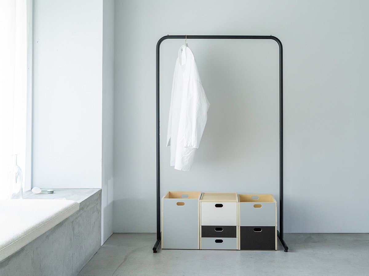 【モヘイム/MOHEIM / GOODS】のHANGER RACK 900 / ハンガーラック 幅90cm 人気、トレンドファッション・服の通販 founy(ファニー) 　送料無料　Free Shipping　シンプル　Simple, Minimal　ホーム・キャンプ・アウトドア・お取り寄せ　Home Living / Home & Lifestyle / Camping Gear / Outdoor Camping　家具・インテリア　Home Furniture & Interior. Stylish & Functional Living Spaces　その他 インテリア雑貨、家具　Home Decor & Furniture Extras　other-4|ID: prp329100003838262 ipo3291000000031479474