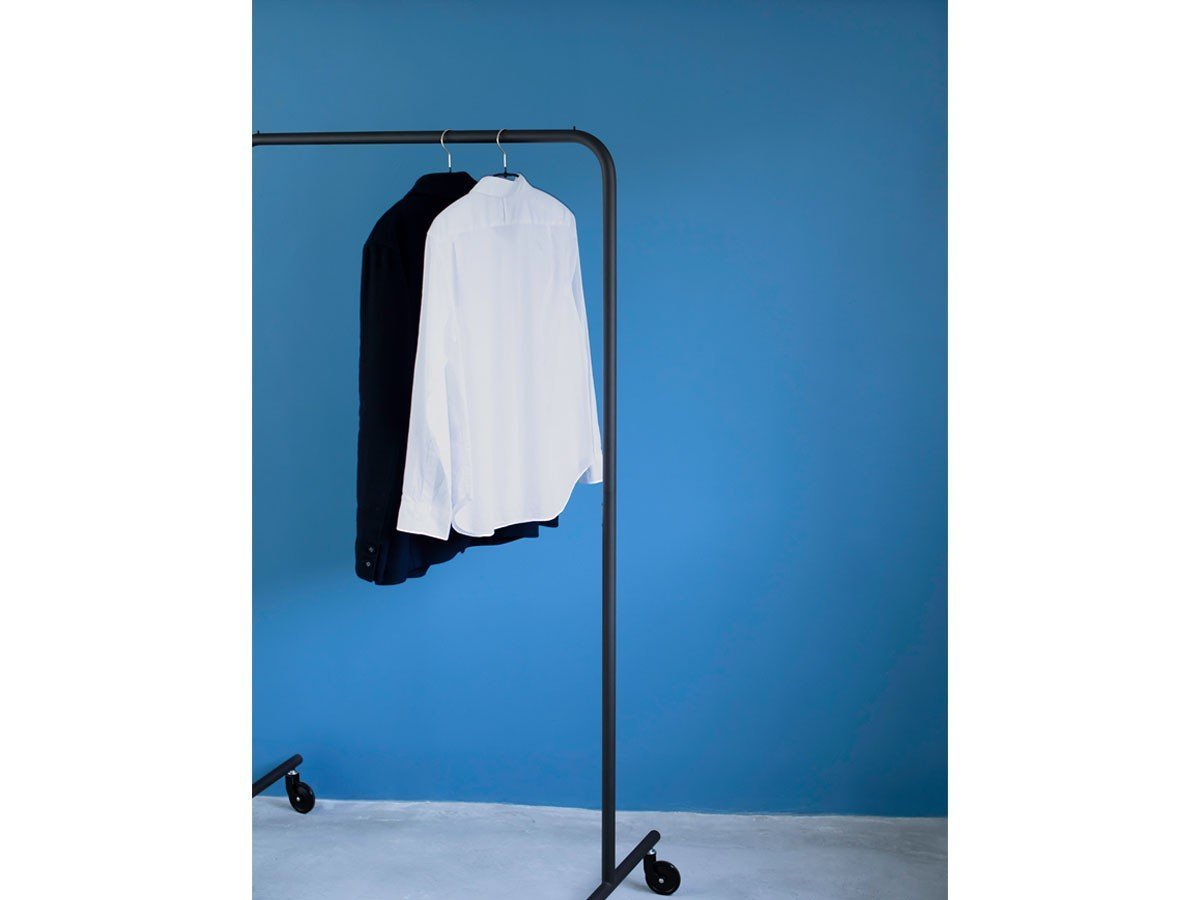 【モヘイム/MOHEIM / GOODS】のHANGER RACK 900 / ハンガーラック 幅90cm 人気、トレンドファッション・服の通販 founy(ファニー) 　送料無料　Free Shipping　シンプル　Simple, Minimal　ホーム・キャンプ・アウトドア・お取り寄せ　Home Living / Home & Lifestyle / Camping Gear / Outdoor Camping　家具・インテリア　Home Furniture & Interior. Stylish & Functional Living Spaces　その他 インテリア雑貨、家具　Home Decor & Furniture Extras　other-5|ID: prp329100003838262 ipo3291000000031479476