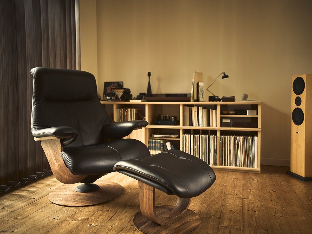 【ザ ファースト/THE FIRST / GOODS】のTHE FIRST / カリモク ザ・ファースト(FLYMEe限定カラー・総革張りモデル) インテリア・キッズ・メンズ・レディースファッション・服の通販 founy(ファニー) 　クッション　Cushion, Throw Pillow　クラシック　Classic, Timeless Style　コレクション　Collection, Seasonal Line　フォルム　Silhouette, Form　フラット　Flat, Flat Shoes　プレミアム　Premium, High-End　ラグジュアリー　Luxury, Elegant　ホーム・キャンプ・アウトドア・お取り寄せ　Home Living / Home & Lifestyle / Camping Gear / Outdoor Camping　家具・インテリア　Home Furniture & Interior. Stylish & Functional Living Spaces　チェア・椅子　Seating & Chairs　リクライニングチェア・くつろぎチェア　Recliner Chair　参考イメージ|ID: prp329100003854412 ipo3291000000035106791