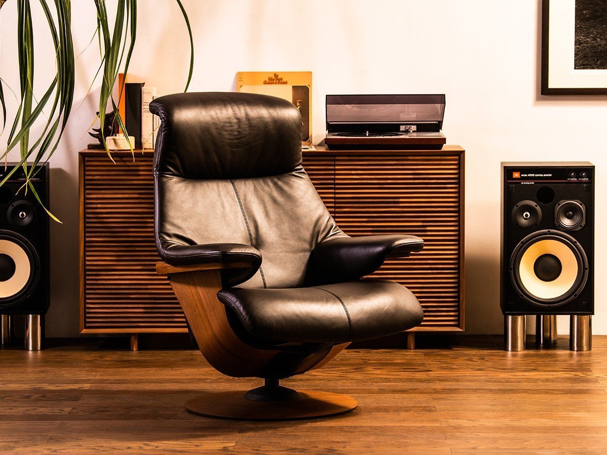 【ザ ファースト/THE FIRST / GOODS】のTHE FIRST / カリモク ザ・ファースト(FLYMEe限定カラー・総革張りモデル) インテリア・キッズ・メンズ・レディースファッション・服の通販 founy(ファニー) 　クッション　Cushion, Throw Pillow　クラシック　Classic, Timeless Style　コレクション　Collection, Seasonal Line　フォルム　Silhouette, Form　フラット　Flat, Flat Shoes　プレミアム　Premium, High-End　ラグジュアリー　Luxury, Elegant　ホーム・キャンプ・アウトドア・お取り寄せ　Home Living / Home & Lifestyle / Camping Gear / Outdoor Camping　家具・インテリア　Home Furniture & Interior. Stylish & Functional Living Spaces　チェア・椅子　Seating & Chairs　リクライニングチェア・くつろぎチェア　Recliner Chair　参考イメージ|ID: prp329100003854412 ipo3291000000035106792