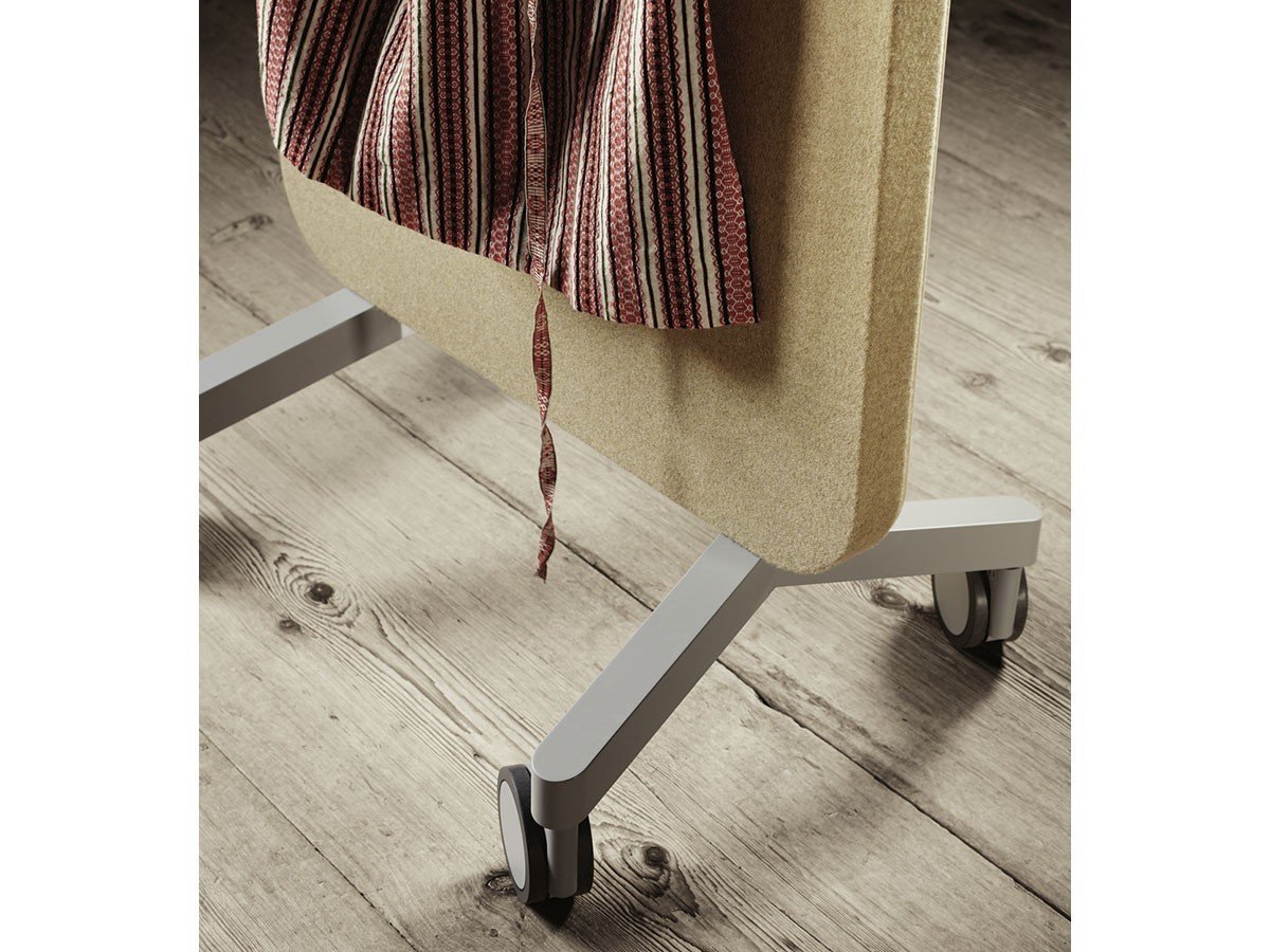 【リンテックス/LINTEX / GOODS】のMOOD FABRIC MOBILE / ムード ファブリック モバイル 幅150cm シルクガラス / アルミニウム脚 インテリア・キッズ・メンズ・レディースファッション・服の通販 founy(ファニー) 　ガラス　Glass　シルク　Silk　ファブリック　Fabric　モバイル　Mobile　リラックス　Relax　ホーム・キャンプ・アウトドア・お取り寄せ　Home,Garden,Outdoor,Camping Gear　家具・インテリア　Furniture　その他 インテリア雑貨、家具　Furniture, Interior, Others　参考イメージ|ID: prp329100003862913 ipo3291000000030214189