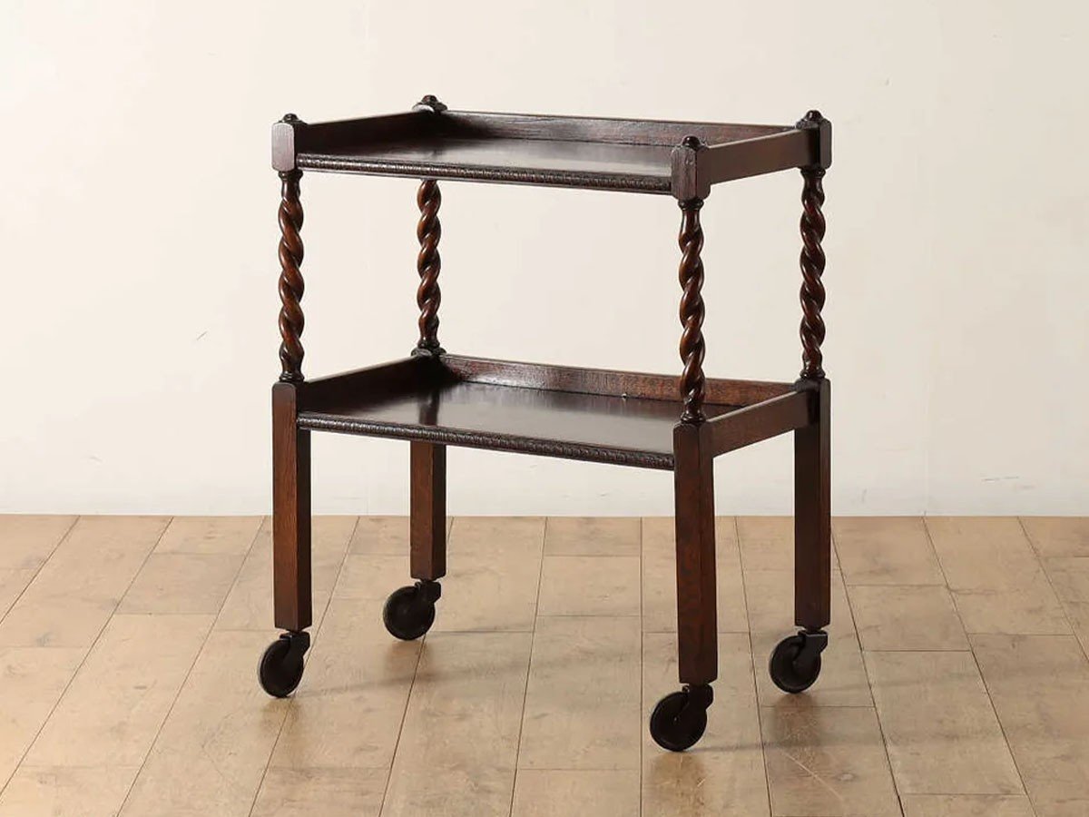 【ロイズ アンティークス/Lloyd's Antiques / GOODS】のReal Antique Tea Cart / 英国アンティーク家具 ティーカート インテリア・キッズ・メンズ・レディースファッション・服の通販 founy(ファニー) 　アンティーク　Antique　クラシック　Classic　ツイスト　Twist　デスク　Desk　ホーム・キャンプ・アウトドア・お取り寄せ　Home,Garden,Outdoor,Camping Gear　キッチン・ダイニング　Kitchen Dining　キッチン収納　Kitchen　食器棚・レンジ台・キッチンボード　Cupboards, Stovetops, Kitchen Boards　-|ID: prp329100003872028 ipo3291000000025482324