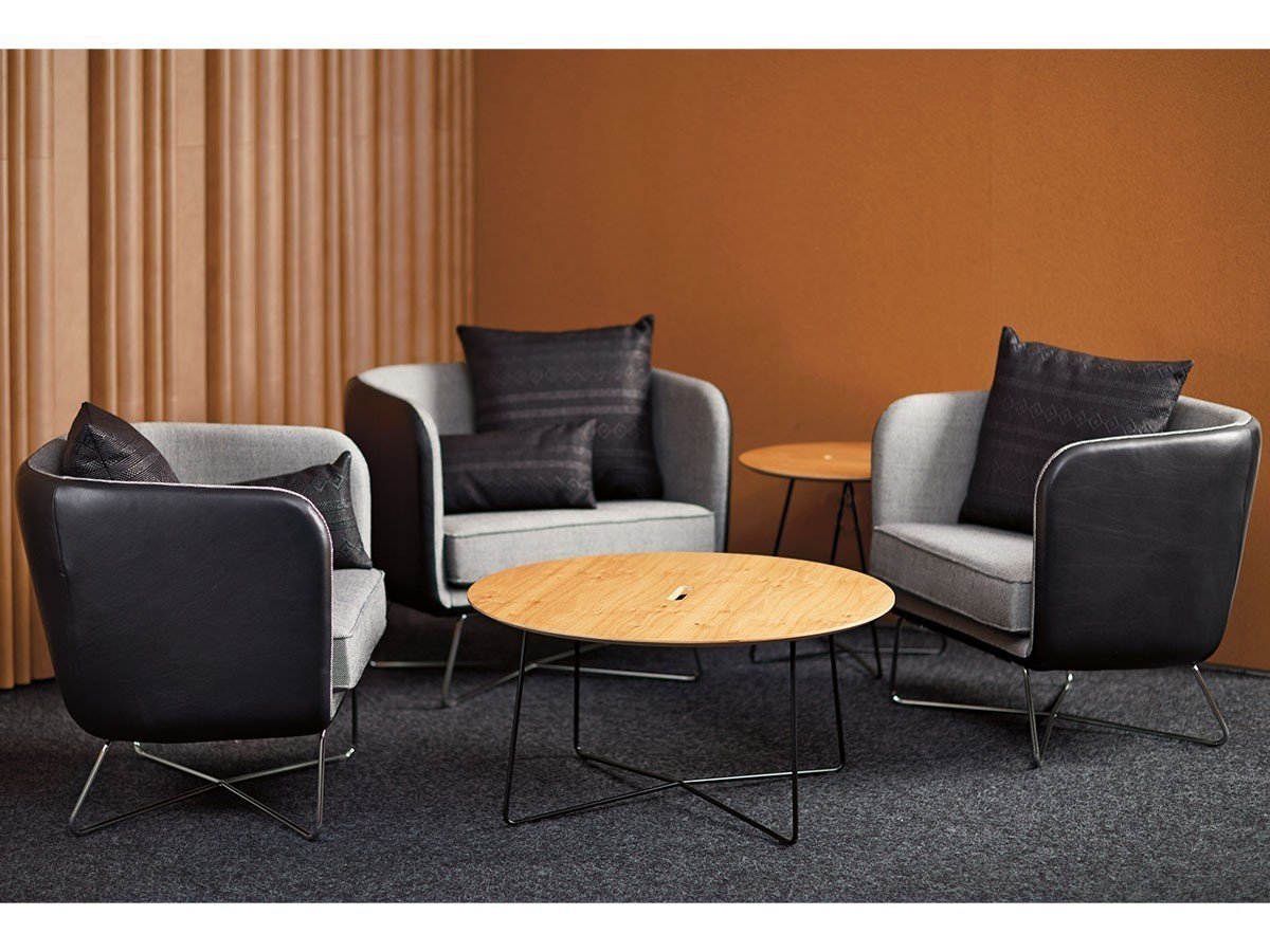 【ノルオフィス/Knoll Office / GOODS】のRockwell Unscripted Petite Club Chair / ロックウェル アンスクリプテッド プチクラブチェア ウッドレッグ インテリア・キッズ・メンズ・レディースファッション・服の通販 founy(ファニー) 　ニューヨーク　New York　パフォーマンス　Performance　フォルム　Form　ベスト　Vest　モダン　Modern　リラックス　Relax　ワーク　Work　送料無料　Free Shipping　ビジネス 仕事 通勤　Business　ホーム・キャンプ・アウトドア・お取り寄せ　Home,Garden,Outdoor,Camping Gear　家具・インテリア　Home Furniture & Interior. Stylish & Functional Living Spaces　チェア・椅子　Chair　ラウンジチェア　Lounge Chair　参考イメージ|ID: prp329100003874479 ipo3291000000032500761
