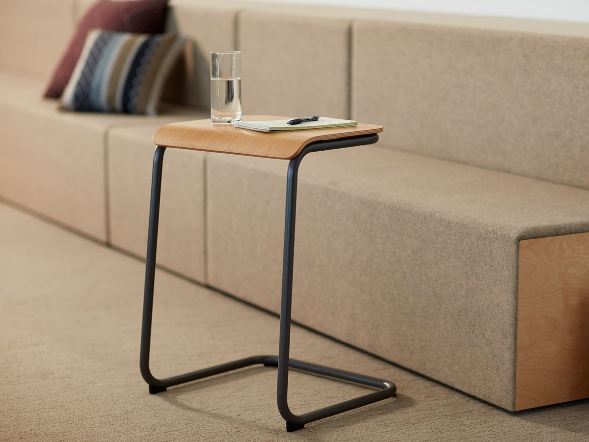 【ノルオフィス/Knoll Office / GOODS】のToboggan Pull Up Table / トボガン プルアップテーブル 突板天板 人気、トレンドファッション・服の通販 founy(ファニー) 　送料無料　Free Shipping　テーブル　Table　ビジネス 仕事 通勤　Business　ホーム・キャンプ・アウトドア・お取り寄せ　Home,Garden,Outdoor,Camping Gear　家具・インテリア　Home Furniture & Interior. Stylish & Functional Living Spaces　チェア・椅子　Chair　スツール　Stool　ホーム・キャンプ・アウトドア・お取り寄せ　Home,Garden,Outdoor,Camping Gear　家具・インテリア　Home Furniture & Interior. Stylish & Functional Living Spaces　テーブル　Table　サイドテーブル・小テーブル　Side Table/Small Table　 other-1|ID: prp329100003874481 ipo3291000000032500774