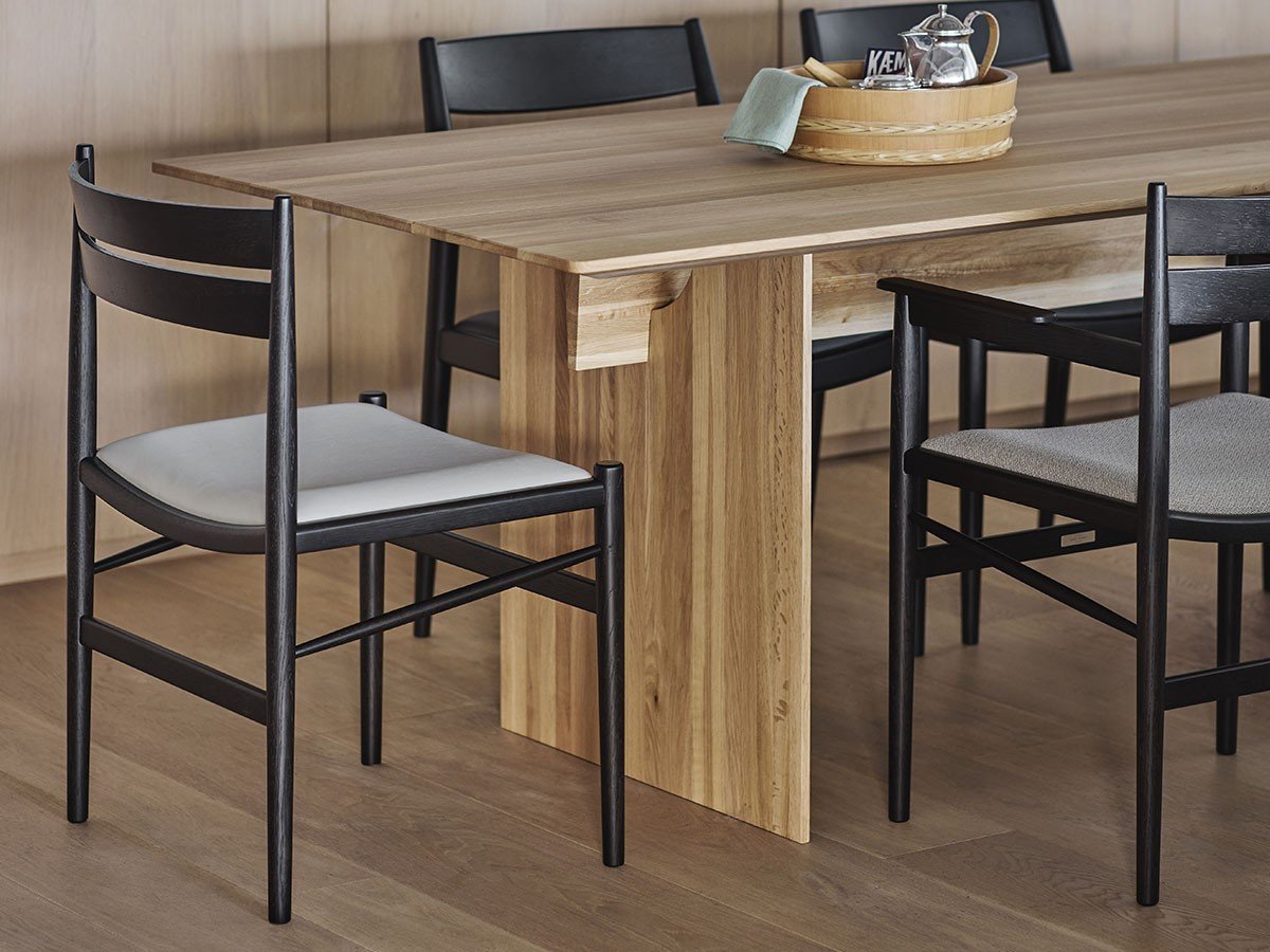 【カリモクケース/KARIMOKU CASE / GOODS】のN-DC04 / N-DC04(張座) インテリア・キッズ・メンズ・レディースファッション・服の通販 founy(ファニー) コレクション Collection, Seasonal Line モダン Modern, Contemporary 送料無料 Free Shipping ホーム・キャンプ・アウトドア・お取り寄せ Home Living / Home & Lifestyle / Camping Gear / Outdoor Camping 家具・インテリア Home Furniture & Interior. Stylish & Functional Living Spaces チェア・椅子 Seating & Chairs ダイニングチェア・木製チェア Dining Chairs Photographer:Masaaki Inoue, BouillonStylis|ID: prp329100003891134 ipo3291000000034536818