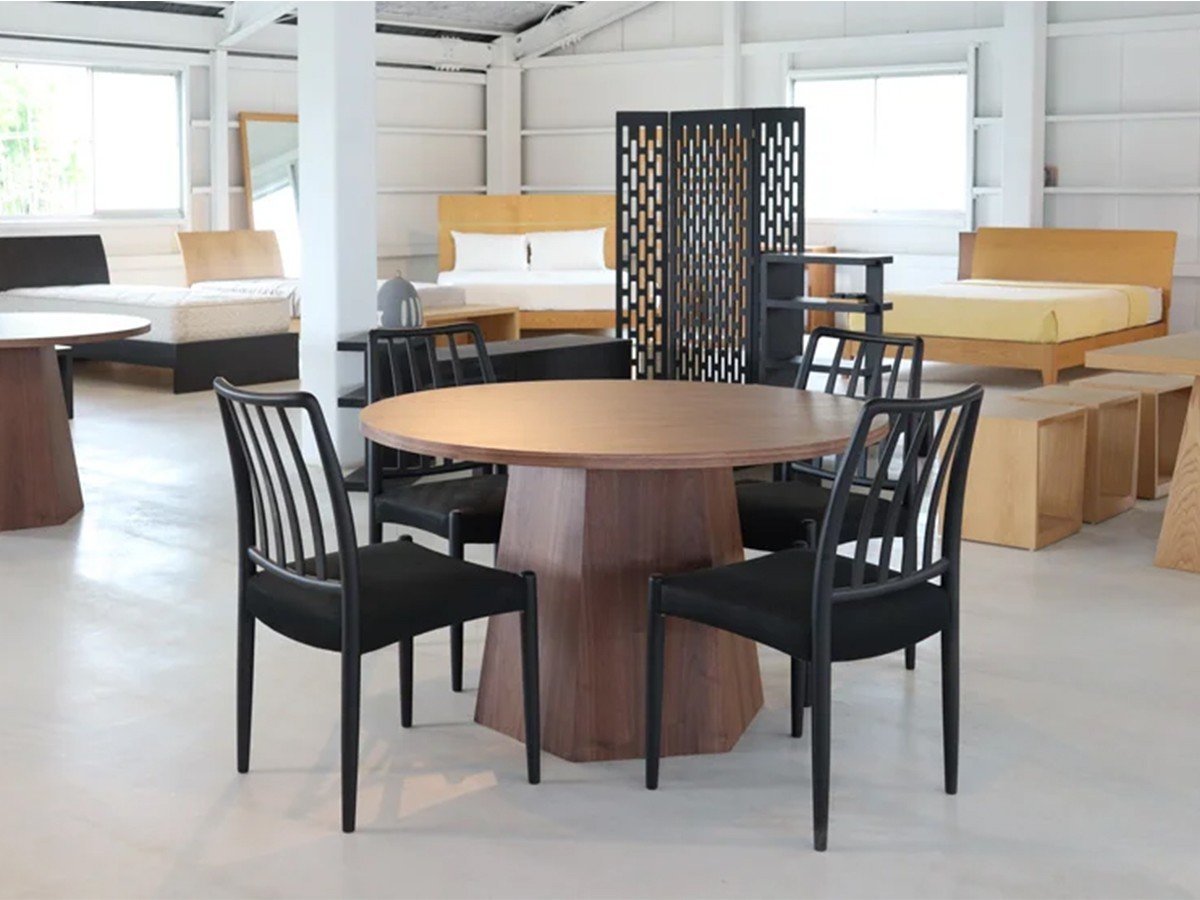 【フライミー ヴェール/FLYMEe vert / GOODS】のROUND HEXAGON TABLE / ラウンド六角テーブル RDT-01 人気、トレンドファッション・服の通販 founy(ファニー) 　テーブル　Table, Dining Table　バランス　Balance, Style Balance　モチーフ　Motif, Design Theme　ラウンド　Round, Round Neck　ホーム・キャンプ・アウトドア・お取り寄せ　Home Living / Home & Lifestyle / Camping Gear / Outdoor Camping　家具・インテリア　Home Furniture & Interior. Stylish & Functional Living Spaces　テーブル　Dining, Coffee & Side Tables　ダイニングテーブル・食卓テーブル　Dining Tables　other-4|ID: prp329100003891160 ipo3291000000031481091