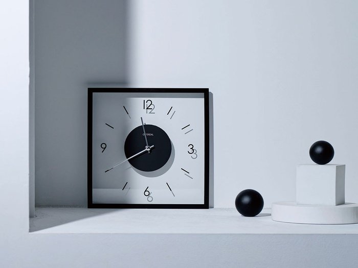 【フライミーパーラー/FLYMEe Parlor / GOODS】のWall Clock / ウォールクロック #116236 インテリア・キッズ・メンズ・レディースファッション・服の通販 founy(ファニー) https://founy.com/ ウッド Wooden Design ガラス Glass, Glassware シルバー Silver, Metallic Silver スクエア Square, Square Shape スリム Slim, Slim Fit フレーム Frame, Outline モダン Modern, Contemporary モノトーン Monotone, Black and White 時計 Watch, Wristwatch ホーム・キャンプ・アウトドア・お取り寄せ Home Living / Home & Lifestyle / Camping Gear / Outdoor Camping 家具・インテリア Home Furniture & Interior. Stylish & Functional Living Spaces その他 インテリア雑貨、家具 Home Decor & Furniture Extras |ID: prp329100003899265 ipo3291000000030202476