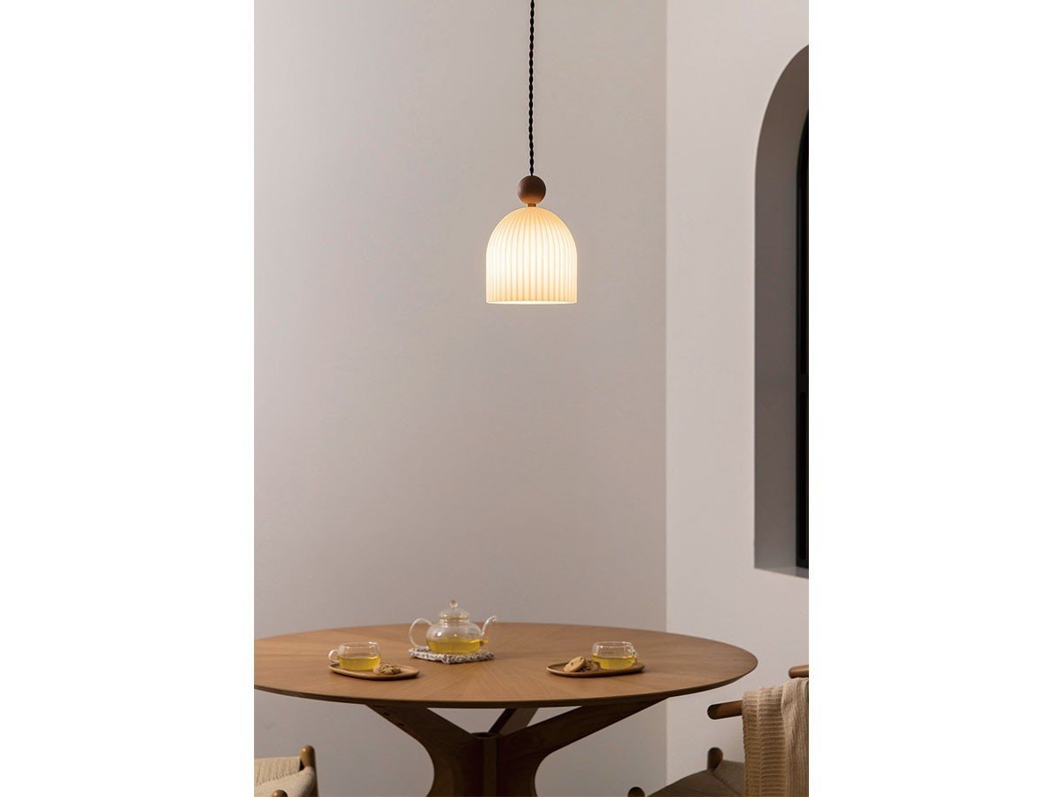 【フライミーパーラー/FLYMEe Parlor / GOODS】のPendant Light / ペンダントライト #116215 人気、トレンドファッション・服の通販 founy(ファニー) 　ウッド　Wooden Design　ガラス　Glass, Glassware　コンパクト　Compact, Small Size　バランス　Balance, Style Balance　ホーム・キャンプ・アウトドア・お取り寄せ　Home Living / Home & Lifestyle / Camping Gear / Outdoor Camping　家具・インテリア　Home Furniture & Interior. Stylish & Functional Living Spaces　ライト・照明　Lamps & Lighting Fixtures　ペンダントライト・吊り下げ照明　Pendant Light / Hanging Light Fixture　other-4|ID: prp329100003899285 ipo3291000000031480157
