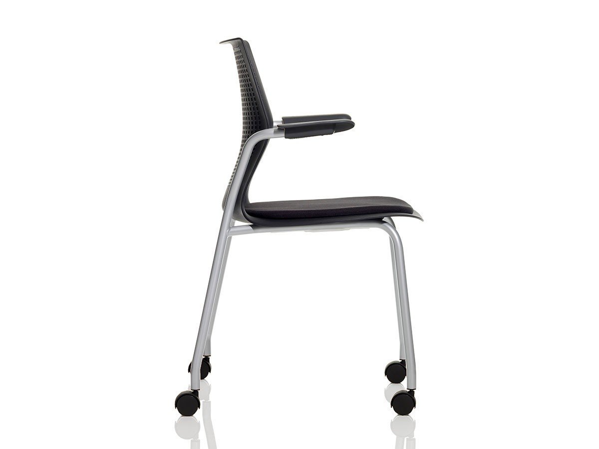 【ノルオフィス/Knoll Office / GOODS】のMultiGeneration Chair / マルチジェネレーション チェア スタッキングベース 固定肘 キャスター脚 インテリア・キッズ・メンズ・レディースファッション・服の通販 founy(ファニー) 　送料無料　Free Shipping　おすすめ　Recommend　パフォーマンス　Performance　メッシュ　Mesh　ワーク　Work　ホーム・キャンプ・アウトドア・お取り寄せ　Home,Garden,Outdoor,Camping Gear　家具・インテリア　Home Furniture & Interior. Stylish & Functional Living Spaces　チェア・椅子　Chair　オフィスチェア・デスクチェア　Office Chair/Desk Chair　シェルB オニキス、フレームシルバー|ID: prp329100003900356 ipo3291000000032500944