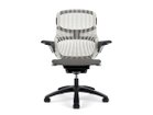【ノルオフィス/Knoll Office / GOODS】のGeneration Chair / ジェネレーション チェア ハイパフォーマンス肘 張地:03 ぺブル(Base Faic)、バックネット:02 メティア、フレーム:ダーク、脚部:樹脂|ID: prp329100003900358 ipo3291000000032500705