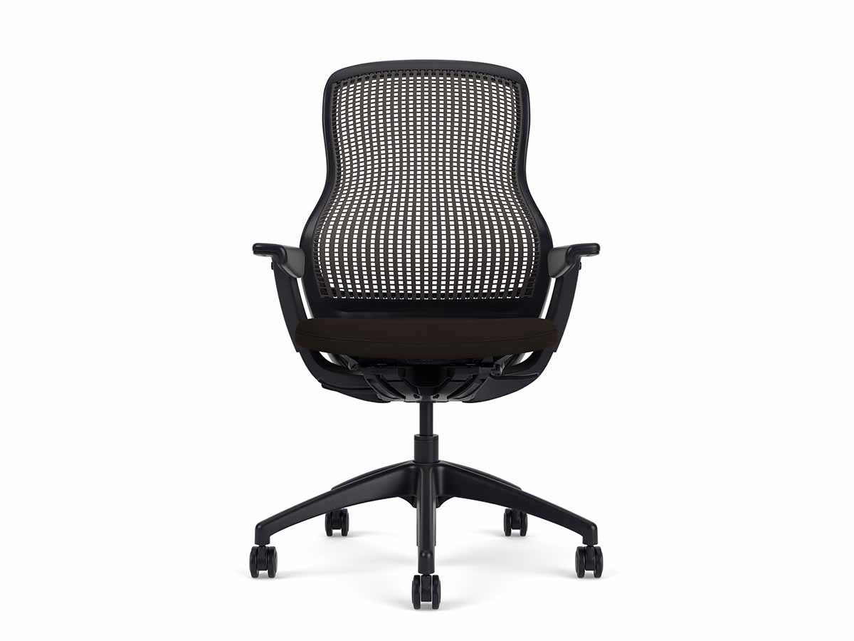 【ノルオフィス/Knoll Office / GOODS】のReGeneration Chair / リジェネレーション チェア ハイトアジャスタブル肘 インテリア・キッズ・メンズ・レディースファッション・服の通販 founy(ファニー) 　シンプル　Simple　フレーム　Flame　ワーク　Work　送料無料　Free Shipping　ホーム・キャンプ・アウトドア・お取り寄せ　Home,Garden,Outdoor,Camping Gear　家具・インテリア　Furniture　チェア・椅子　Chair　オフィスチェア・デスクチェア　Office Chair/Desk Chair　張地:06 エスプレッソ(Base Faic)、バックネット:06 エスプレッソ、脚部:樹脂脚|ID: prp329100003900362 ipo3291000000026799636