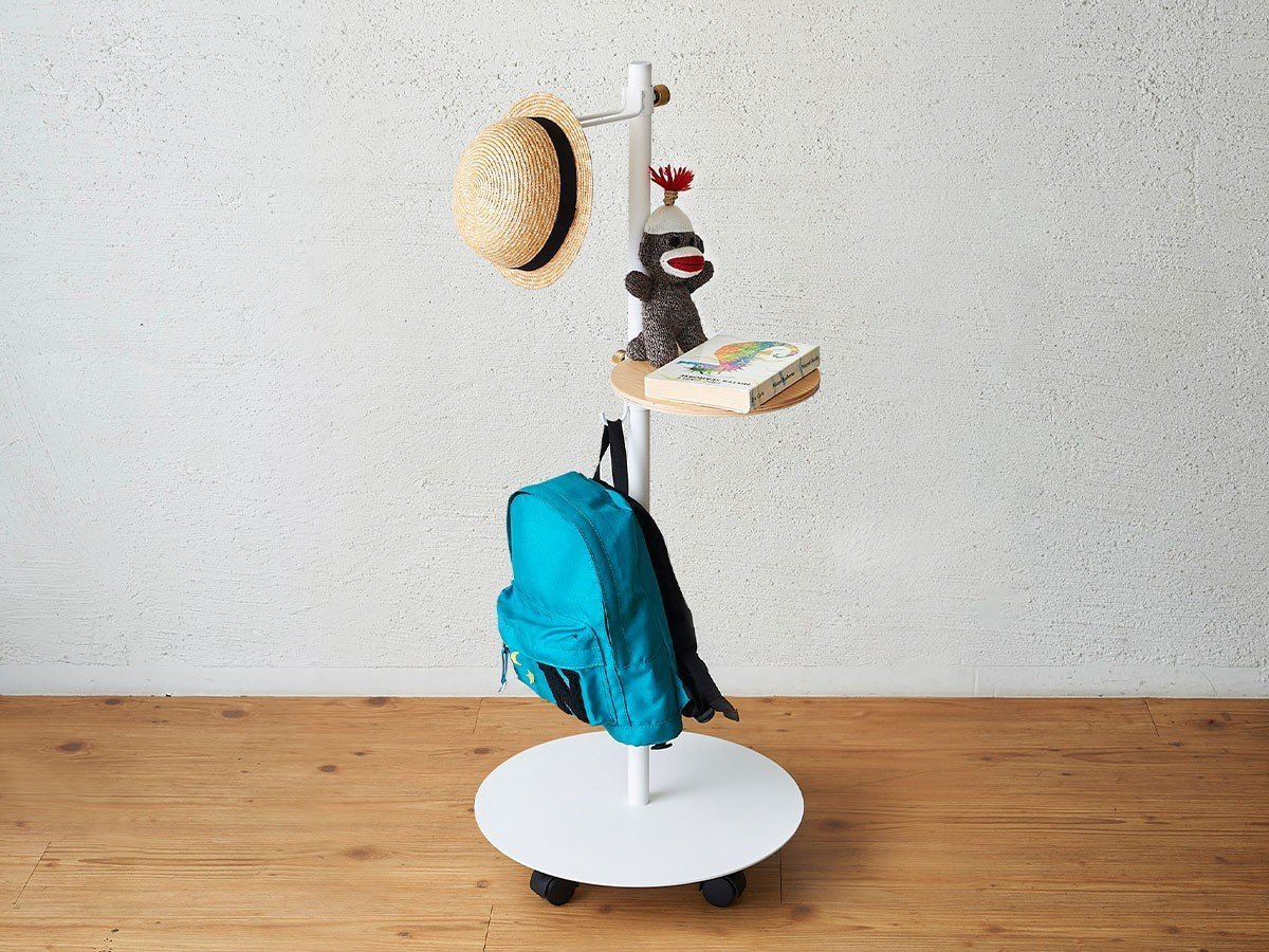 【ドロー ア ライン/DRAW A LINE / GOODS】のMove Set Hook A + Hook B + Table A / ムーブ セット フックA + フックB + テーブルA インテリア・キッズ・メンズ・レディースファッション・服の通販 founy(ファニー) 　アクセサリー　Fashion Accessories　テーブル　Table, Dining Table　デスク　Desk, Work Desk　マグネット　Magnet, Magnetic Closure　送料無料　Free Shipping　ホーム・キャンプ・アウトドア・お取り寄せ　Home Living / Home & Lifestyle / Camping Gear / Outdoor Camping　家具・インテリア　Home Furniture & Interior. Stylish & Functional Living Spaces　テーブル　Dining, Coffee & Side Tables　サイドテーブル・ナイトテーブル　Side & End Tables　ホーム・キャンプ・アウトドア・お取り寄せ　Home Living / Home & Lifestyle / Camping Gear / Outdoor Camping　家具・インテリア　Home Furniture & Interior. Stylish & Functional Living Spaces　デスク・机　Study & Work Desks　デスクワゴン・サイドワゴン　Mobile Pedestal /Office Cart　ホーム・キャンプ・アウトドア・お取り寄せ　Home Living / Home & Lifestyle / Camping Gear / Outdoor Camping　家具・インテリア　Home Furniture & Interior. Stylish & Functional Living Spaces　収納家具・キャビネット　Storage Furniture　チェストワゴン・移動式収納　Mobile Wagon　ホワイト|ID: prp329100003900369 ipo3291000000036770739