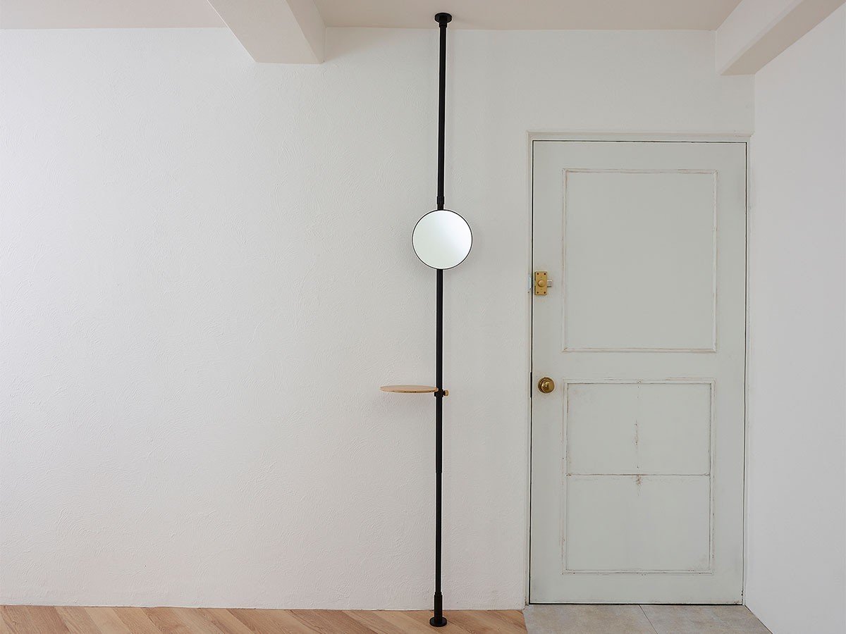 【ドロー ア ライン/DRAW A LINE / GOODS】のMirror & Table Set / 身だしなみチェック テーブル セット 人気、トレンドファッション・服の通販 founy(ファニー) 　アクセサリー　Fashion Accessories　チェック　Check, Plaid, Tartan　テーブル　Table, Dining Table　マグネット　Magnet, Magnetic Closure　送料無料　Free Shipping　ホーム・キャンプ・アウトドア・お取り寄せ　Home Living / Home & Lifestyle / Camping Gear / Outdoor Camping　家具・インテリア　Home Furniture & Interior. Stylish & Functional Living Spaces　テーブル　Dining, Coffee & Side Tables　サイドテーブル・ナイトテーブル　Side & End Tables　ホーム・キャンプ・アウトドア・お取り寄せ　Home Living / Home & Lifestyle / Camping Gear / Outdoor Camping　家具・インテリア　Home Furniture & Interior. Stylish & Functional Living Spaces　ミラー・ドレッサー　Mirrors & Dressers　壁掛けミラー・全身鏡・スタンドミラー　Wall Mirror　ホーム・キャンプ・アウトドア・お取り寄せ　Home Living / Home & Lifestyle / Camping Gear / Outdoor Camping　家具・インテリア　Home Furniture & Interior. Stylish & Functional Living Spaces　ミラー・ドレッサー　Mirrors & Dressers　ドレッサー・ミラー付き化粧台　Vanity Table for Bedroom　other-3|ID: prp329100003900392 ipo3291000000031473060