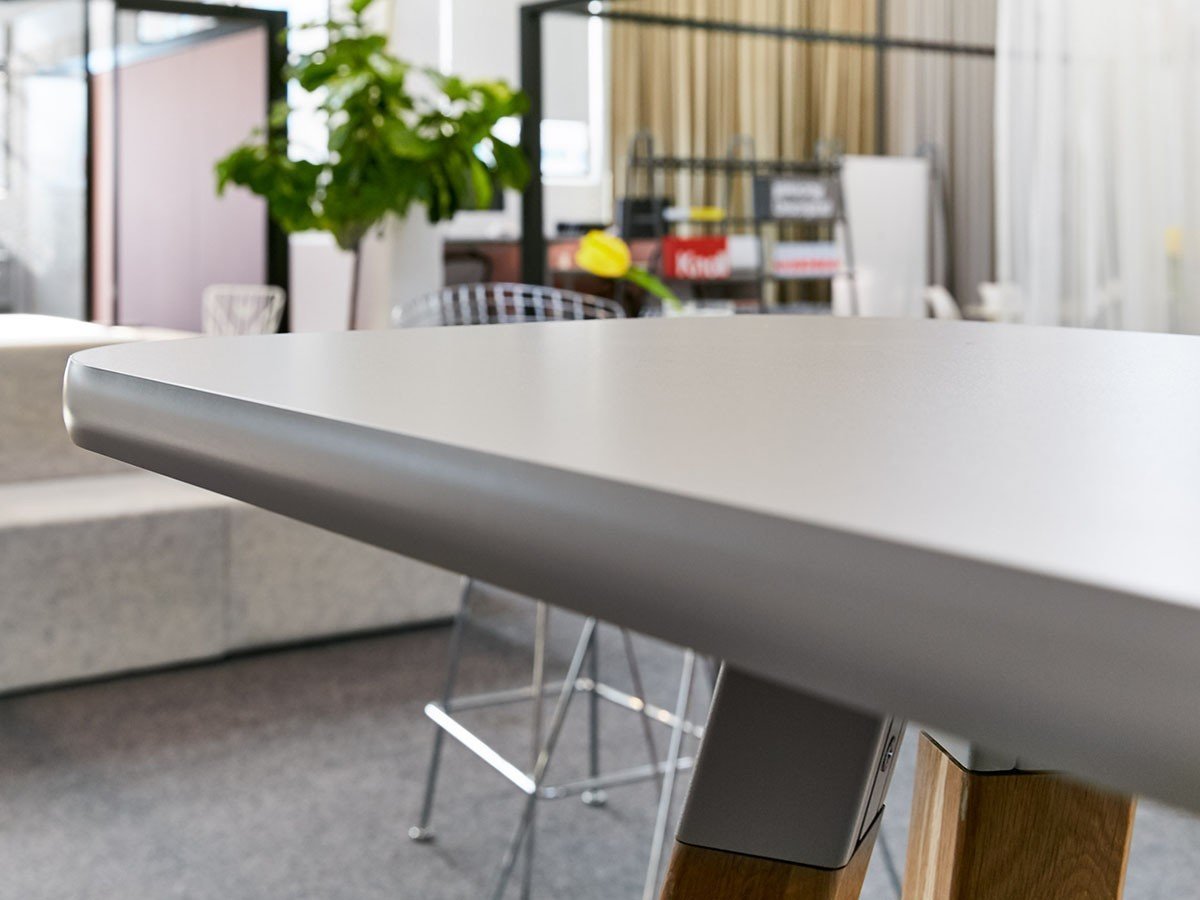 【ノルオフィス/Knoll Office / GOODS】のRockwell Unscripted Easy Table / ロックウェル アンスクリプテッド イージー テーブル(ラウンドエッジ) インテリア・キッズ・メンズ・レディースファッション・服の通販 founy(ファニー) 　テーブル　Table　ニューヨーク　New York　パフォーマンス　Performance　ベスト　Vest　ラウンド　Round　ワーク　Work　ビジネス 仕事 通勤　Business　ホーム・キャンプ・アウトドア・お取り寄せ　Home,Garden,Outdoor,Camping Gear　家具・インテリア　Home Furniture & Interior. Stylish & Functional Living Spaces　テーブル　Table　ダイニングテーブル　Dining Table　エッジ参考イメージ|ID: prp329100003900400 ipo3291000000032501555