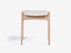 【秋田木工/Akimoku / GOODS】のStool No.202 / スツール No.202 ブナ材 張地:BE(PVC)、フレームナチュラル NA|ID: prp329100003907672 ipo3291000000030196446