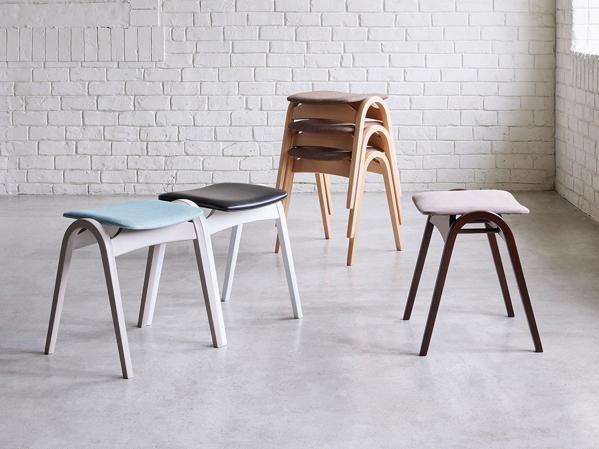 【秋田木工/Akimoku / GOODS】のStool No.202 / スツール No.202 ナラ材 インテリア・キッズ・メンズ・レディースファッション・服の通販 founy(ファニー) 　軽量　Lightweight, Ultra Light　シンプル　Simple, Minimal　テーブル　Table, Dining Table　送料無料　Free Shipping　ホーム・キャンプ・アウトドア・お取り寄せ　Home Living / Home & Lifestyle / Camping Gear / Outdoor Camping　家具・インテリア　Home Furniture & Interior. Stylish & Functional Living Spaces　チェア・椅子　Seating & Chairs　スツール・バースツール　Stools & Bar Stools　参考イメージ|ID: prp329100003907717 ipo3291000000036114681