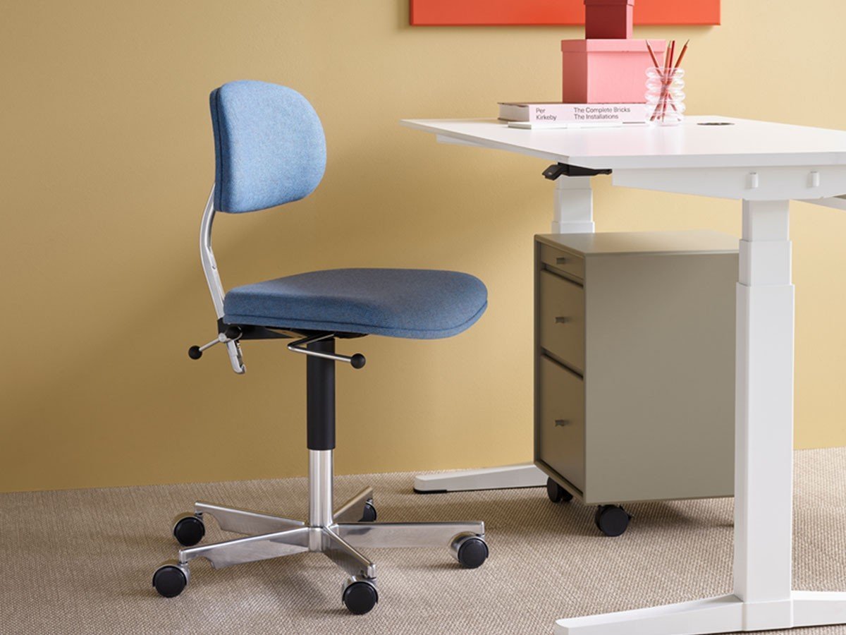 【モンタナ/Montana / GOODS】のKevi Chair 2534U / ケビチェア 2534U(ファブリック) インテリア・キッズ・メンズ・レディースファッション・服の通販 founy(ファニー) 　送料無料　Free Shipping　シンプル　Simple　スタンダード　Standard　ファブリック　Fabric　ワーク　Work　ホーム・キャンプ・アウトドア・お取り寄せ　Home,Garden,Outdoor,Camping Gear　家具・インテリア　Furniture　チェア・椅子　Chair　オフィスチェア・デスクチェア　Office Chair/Desk Chair　参考イメージ|ID: prp329100003927027 ipo3291000000030189304