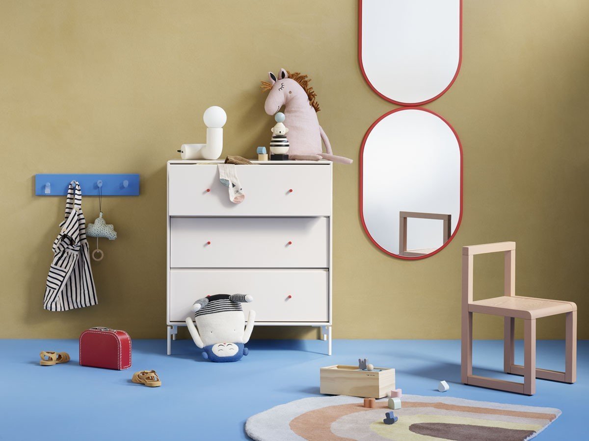 【モンタナ/Montana / GOODS】のColour Frame Mirror LOOK / カラーフレームミラー ルック インテリア・キッズ・メンズ・レディースファッション・服の通販 founy(ファニー) 　送料無料　Free Shipping　フィット　Fit, Slim Fit　フォルム　Silhouette, Form　フレーム　Frame, Outline　モダン　Modern, Contemporary　ホーム・キャンプ・アウトドア・お取り寄せ　Home Living / Home & Lifestyle / Camping Gear / Outdoor Camping　家具・インテリア　Home Furniture & Interior. Stylish & Functional Living Spaces　ミラー・ドレッサー　Mirrors & Dressers　壁掛けミラー・全身鏡・スタンドミラー　Wall Mirror　ホーム・キャンプ・アウトドア・お取り寄せ　Home Living / Home & Lifestyle / Camping Gear / Outdoor Camping　家具・インテリア　Home Furniture & Interior. Stylish & Functional Living Spaces　ミラー・ドレッサー　Mirrors & Dressers　ドレッサー・ミラー付き化粧台　Vanity Table for Bedroom　参考イメージ|ID: prp329100003927033 ipo3291000000035341591