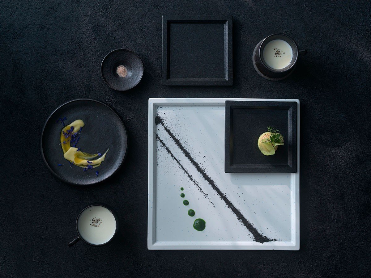 【コチ/COCHI / GOODS】のTSUDOI PLATE L / 集 プレート L 人気、トレンドファッション・服の通販 founy(ファニー) 　アンティーク　Antique-Inspired　キャンバス　Canvas, Canvas Fabric　シンプル　Simple, Minimal　スクエア　Square, Square Shape　皿　Plate, Dish　テーブル　Table, Dining Table　プレート　Plate, Dish　メタリック　Metallic, Shiny Finish　送料無料　Free Shipping　other-5|ID: prp329100003948530 ipo3291000000031478104