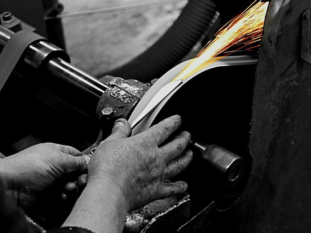 【クチポール/Cutipol / GOODS】のGOA Cutlery Set / ゴア ディナー4本セット(ホワイト × ゴールド) インテリア・キッズ・メンズ・レディースファッション・服の通販 founy(ファニー) エレガント 上品 Elegant シンプル Simple, Minimal テーブル Table, Dining Table フォルム Silhouette, Form 送料無料 Free Shipping 制作風景|ID: prp329100003956646 ipo3291000000030181286