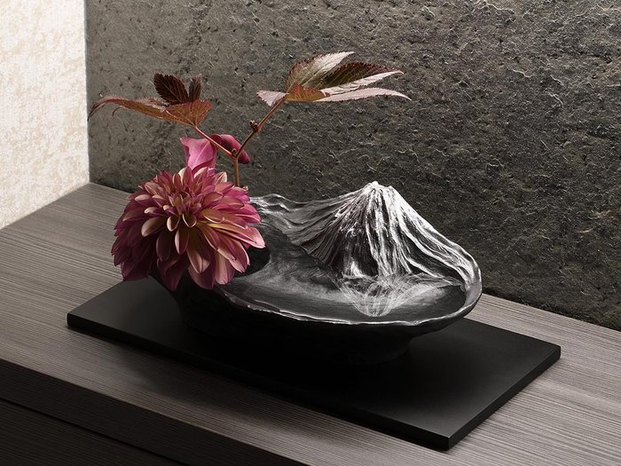 【フライミー ジャパン スタイル/FLYMEe Japan-Style / GOODS】のさかさ富士 花器 / さかさ富士 花器 ラージ(墨富士) インテリア・キッズ・メンズ・レディースファッション・服の通販 founy(ファニー) https://founy.com/ フラワー Flower A/W・秋冬 Aw・Autumn/Winter・Fw・Fall-Winter S/S・春夏 Ss・Spring/Summer 送料無料 Free Shipping 夏 Summer ホーム・キャンプ・アウトドア・お取り寄せ Home,Garden,Outdoor,Camping Gear 家具・インテリア Furniture その他 インテリア雑貨、家具 Furniture, Interior, Others |ID: prp329100003992066 ipo3291000000030176476