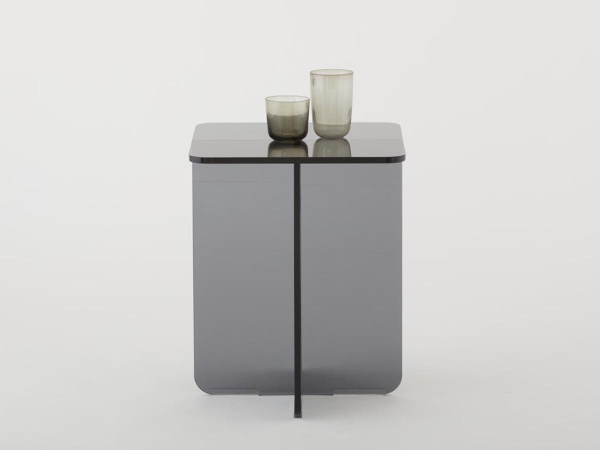 【モーダ エン カーサ/moda en casa / GOODS】のQUARTER side table / クオーター サイドテーブル 人気、トレンドファッション・服の通販 founy(ファニー) 　おすすめ　Recommend　ガラス　Glass　テーブル　Table　モダン　Modern　ホーム・キャンプ・アウトドア・お取り寄せ　Home,Garden,Outdoor,Camping Gear　家具・インテリア　Home Furniture & Interior. Stylish & Functional Living Spaces　テーブル　Table　サイドテーブル・小テーブル　Side Table/Small Table　other-3|ID: prp329100003996394 ipo3291000000031477193