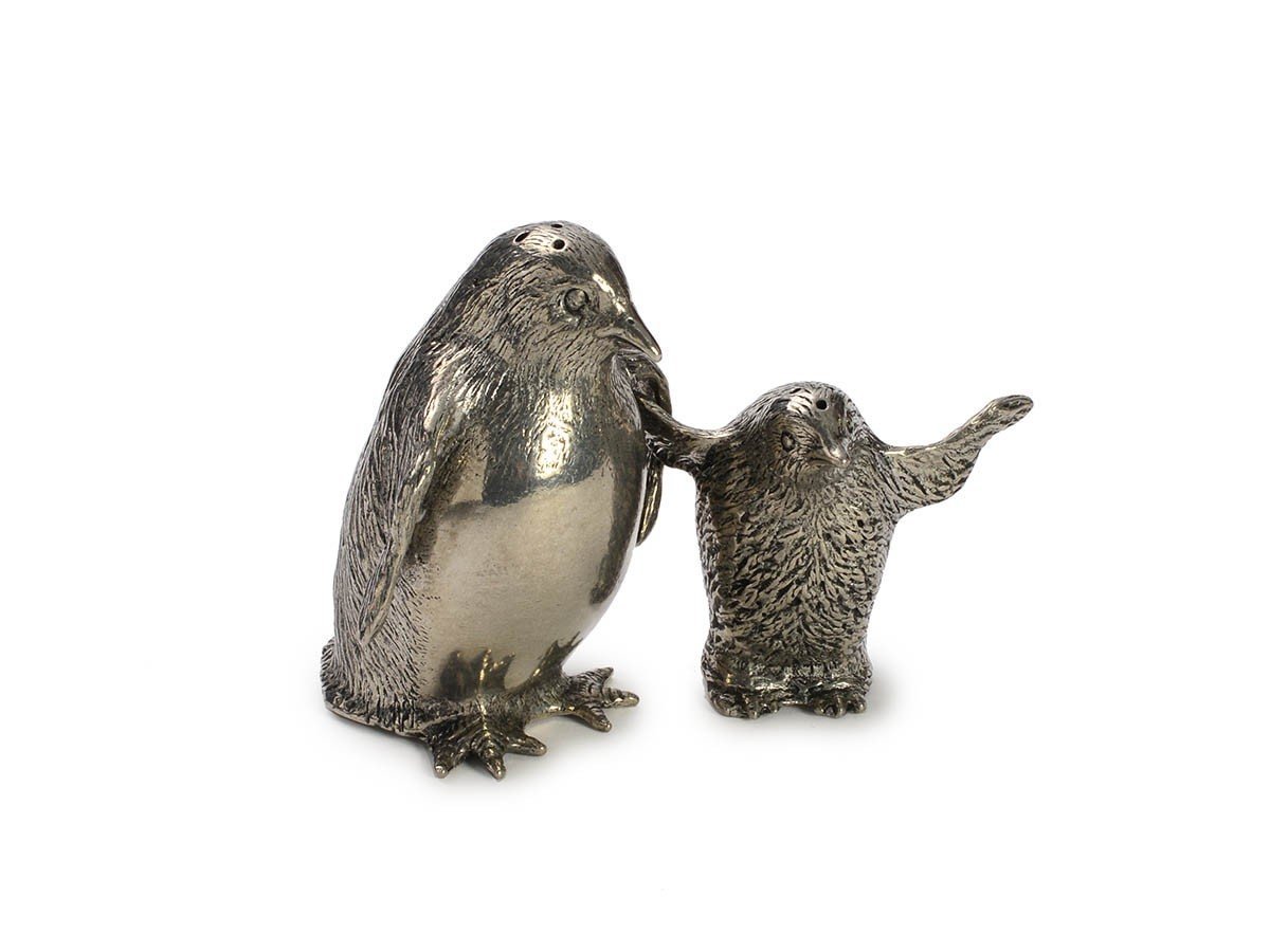 【アトリエ ジュンコ/Atelier Junko / GOODS】のPenguin Salt & Pepper / ペンギン ソルト & ペッパー 人気、トレンドファッション・服の通販 founy(ファニー) 　送料無料　Free Shipping　テーブル　Table　ハンド　Hand　モチーフ　Motif　ホーム・キャンプ・アウトドア・お取り寄せ　Home,Garden,Outdoor,Camping Gear　キッチン・ダイニング　Kitchen Dining　キッチン収納　Kitchen　other-2|ID: prp329100004002807 ipo3291000000031476535