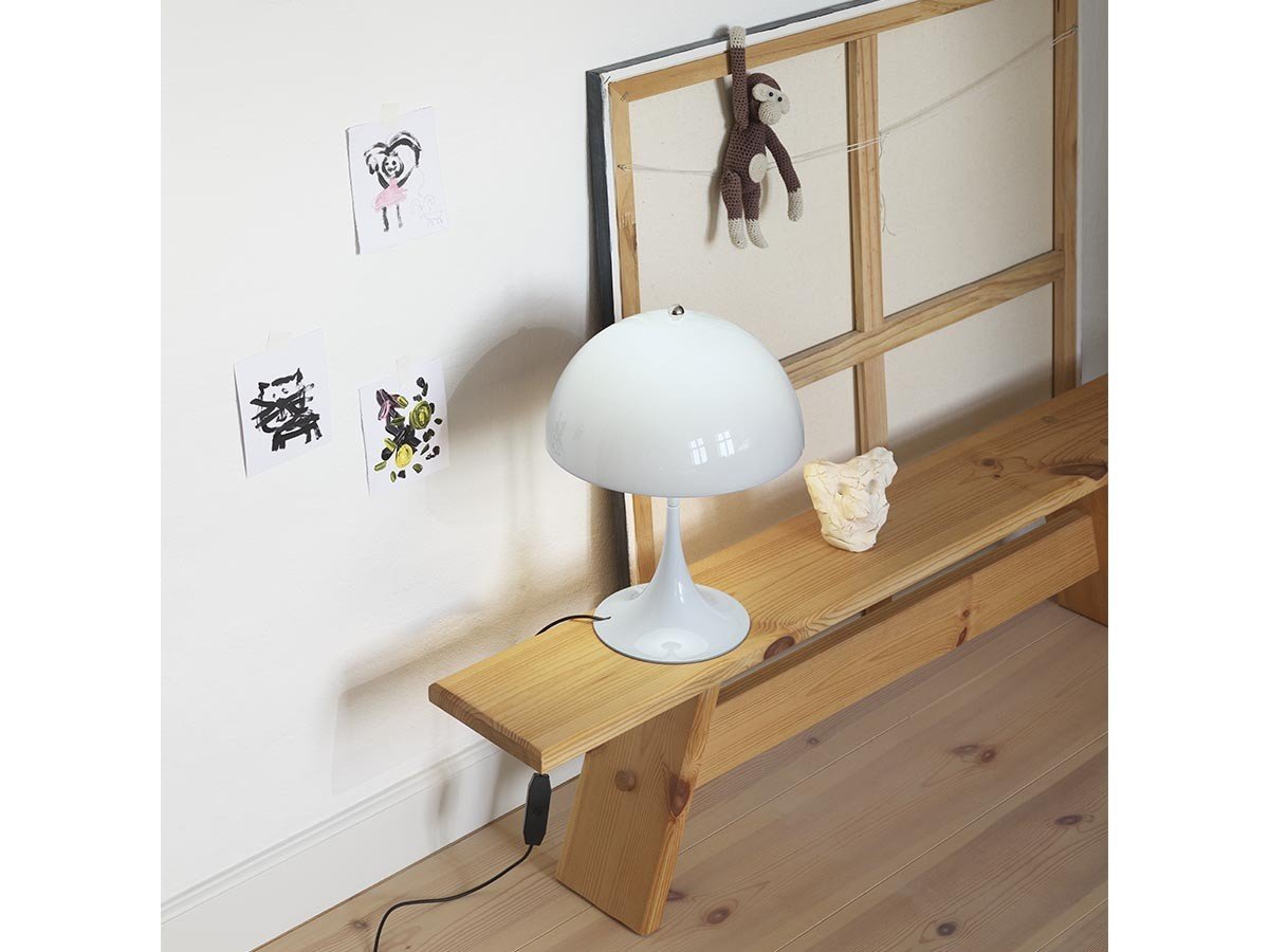 【ルイスポールセン/Louis Poulsen / GOODS】のPanthella 250 Table / パンテラ 250 テーブル(オパール) 人気、トレンドファッション・服の通販 founy(ファニー) 　送料無料　Free Shipping　アクリル　Acrylic Material　テーブル　Table, Dining Table　ホーム・キャンプ・アウトドア・お取り寄せ　Home Living / Home & Lifestyle / Camping Gear / Outdoor Camping　家具・インテリア　Home Furniture & Interior. Stylish & Functional Living Spaces　ライト・照明　Lamps & Lighting Fixtures　other-4|ID: prp329100004016708 ipo3291000000031476125