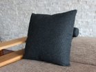 【心石工芸/KOKOROISHI / GOODS】のUCA / ウーカ ボルスター付 張地:掲載外、サイズ:60 × 60cm|ID: prp329100004024564 ipo3291000000035326002