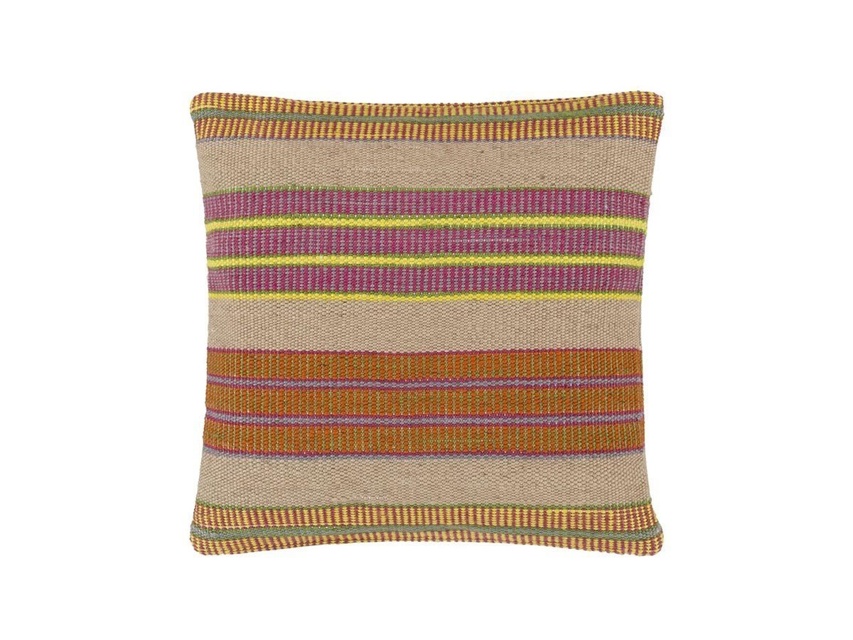 【デザイナーズ ギルド/DESIGNERS GUILD / GOODS】のMahakam Cushion / マハカム クッション 50 × 50cm インテリア・キッズ・メンズ・レディースファッション・服の通販 founy(ファニー) 　送料無料　Free Shipping　クッション　Cushion　ストライプ　Stripe　パターン　Pattern　フェザー　Feather　ヴィンテージ　Vintage　ホーム・キャンプ・アウトドア・お取り寄せ　Home,Garden,Outdoor,Camping Gear　家具・インテリア　Home Furniture & Interior. Stylish & Functional Living Spaces　その他 インテリア雑貨、家具　Furniture, Interior, Others　コーラル|ID: prp329100004025286 ipo3291000000030173402