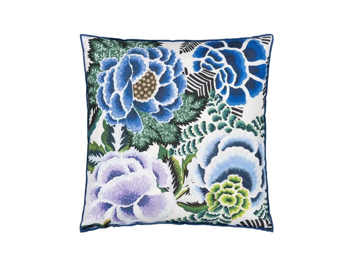 【デザイナーズ ギルド/DESIGNERS GUILD / GOODS】のRose de Damas Cushion / ローズ ド ダマス クッション 55 × 55cm インテリア・キッズ・メンズ・レディースファッション・服の通販 founy(ファニー) 　送料無料　Free Shipping　クッション　Cushion　パターン　Pattern　フェザー　Feather　プリント　Print　リネン　Linen　ローズ　Rose　手描き　Hand Drawn　無地　Plain Color　ホーム・キャンプ・アウトドア・お取り寄せ　Home,Garden,Outdoor,Camping Gear　家具・インテリア　Furniture　その他 インテリア雑貨、家具　Furniture, Interior, Others　コバルト(表面)|ID: prp329100004025301 ipo3291000000026716676