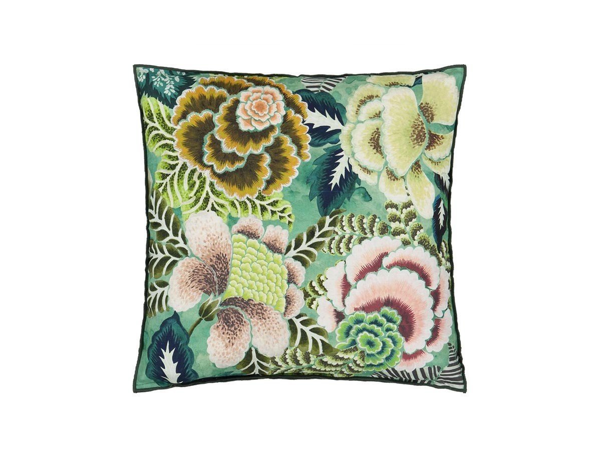 【デザイナーズ ギルド/DESIGNERS GUILD / GOODS】のRose de Damas Cushion / ローズ ド ダマス クッション 55 × 55cm インテリア・キッズ・メンズ・レディースファッション・服の通販 founy(ファニー) 　送料無料　Free Shipping　クッション　Cushion　パターン　Pattern　フェザー　Feather　プリント　Print　リネン　Linen　ローズ　Rose　手描き　Hand Drawn　無地　Plain Color　ホーム・キャンプ・アウトドア・お取り寄せ　Home,Garden,Outdoor,Camping Gear　家具・インテリア　Furniture　その他 インテリア雑貨、家具　Furniture, Interior, Others　ジェード(表面)|ID: prp329100004025301 ipo3291000000026716681