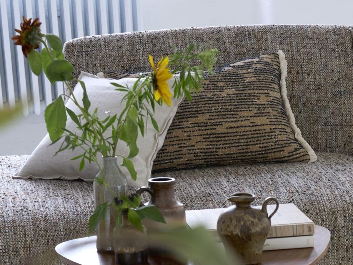 【デザイナーズ ギルド/DESIGNERS GUILD / GOODS】のMinerve Cushion / ミネルヴ クッション 60 × 45cm(ナチュラル) 人気、トレンドファッション・服の通販 founy(ファニー) 　送料無料　Free Shipping　クッション　Cushion　パターン　Pattern　フェザー　Feather　フリンジ　Fringe　ホーム・キャンプ・アウトドア・お取り寄せ　Home,Garden,Outdoor,Camping Gear　家具・インテリア　Home Furniture & Interior. Stylish & Functional Living Spaces　その他 インテリア雑貨、家具　Furniture, Interior, Others　other-2|ID: prp329100004025303 ipo3291000000031475339