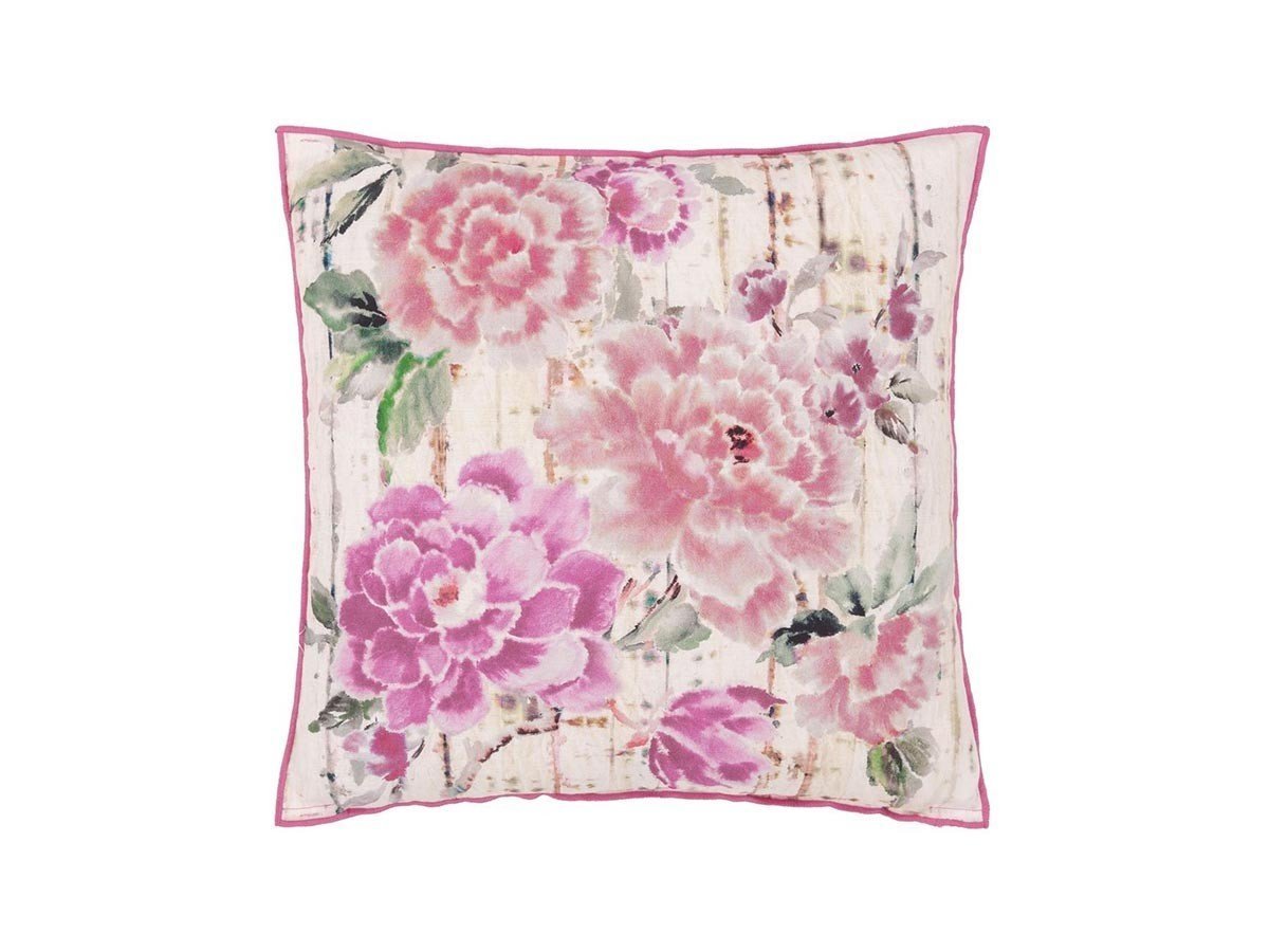 【デザイナーズ ギルド/DESIGNERS GUILD / GOODS】のKyoto Flower Cushion / キョウトフラワー クッション 50 × 50cm インテリア・キッズ・メンズ・レディースファッション・服の通販 founy(ファニー) 　送料無料　Free Shipping　クッション　Cushion　ストライプ　Stripe　パターン　Pattern　フェザー　Feather　プリント　Print　春　Spring　ホーム・キャンプ・アウトドア・お取り寄せ　Home,Garden,Outdoor,Camping Gear　家具・インテリア　Furniture　その他 インテリア雑貨、家具　Furniture, Interior, Others　コーラル(表面)|ID: prp329100004025304 ipo3291000000026716716