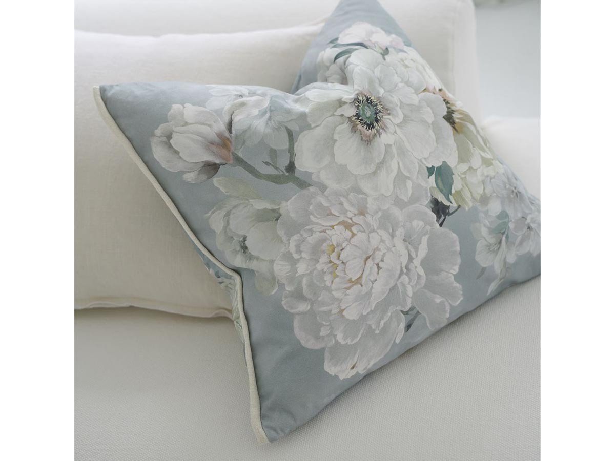 【デザイナーズ ギルド/DESIGNERS GUILD / GOODS】のFleur Blanche Cushion / フルール ブランシュ クッション 50 × 50cm 人気、トレンドファッション・服の通販 founy(ファニー) 　送料無料　Free Shipping　クッション　Cushion　トリミング　Trimming　パターン　Pattern　フェザー　Feather　プリント　Print　ホーム・キャンプ・アウトドア・お取り寄せ　Home,Garden,Outdoor,Camping Gear　家具・インテリア　Home Furniture & Interior. Stylish & Functional Living Spaces　その他 インテリア雑貨、家具　Furniture, Interior, Others　other-4|ID: prp329100004025316 ipo3291000000031475388
