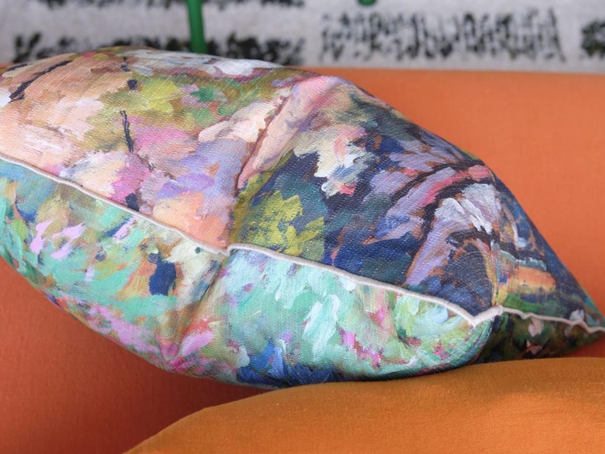 【デザイナーズ ギルド/DESIGNERS GUILD / GOODS】のForet Impressionniste Cushion / フォレ アンプレッショニスト クッション 60 × 45cm(フォレスト) 人気、トレンドファッション・服の通販 founy(ファニー) 　送料無料　Free Shipping　キャンバス　Canvas　クッション　Cushion　パターン　Pattern　フェザー　Feather　プリント　Print　ホーム・キャンプ・アウトドア・お取り寄せ　Home,Garden,Outdoor,Camping Gear　家具・インテリア　Furniture　その他 インテリア雑貨、家具　Furniture, Interior, Others　other-4|ID: prp329100004025318 ipo3291000000031475393