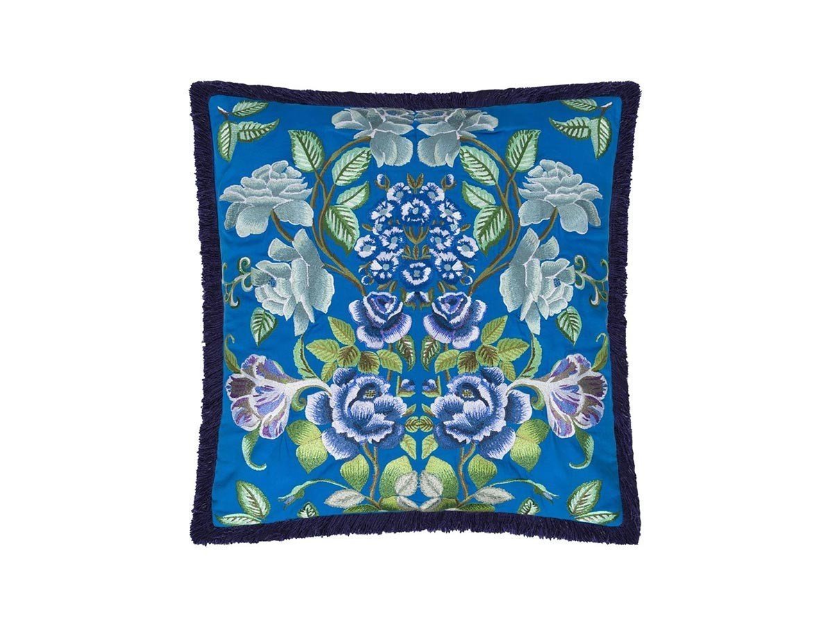 【デザイナーズ ギルド/DESIGNERS GUILD / GOODS】のEleonora Embroidered Cushion / エレオノラ エンブロイダード クッション 55 × 55cm インテリア・キッズ・メンズ・レディースファッション・服の通販 founy(ファニー) 　送料無料　Free Shipping　エレガント 上品　Elegant　クッション　Cushion, Throw Pillow　パターン　Pattern, Design Print　フェザー　Feather, Feather Detail　フリンジ　Fringe, Tassel　プリント　Print, Printed Pattern　ホーム・キャンプ・アウトドア・お取り寄せ　Home Living / Home & Lifestyle / Camping Gear / Outdoor Camping　家具・インテリア　Home Furniture & Interior. Stylish & Functional Living Spaces　その他 インテリア雑貨、家具　Home Decor & Furniture Extras　コバルト(表面)|ID: prp329100004025321 ipo3291000000035326119