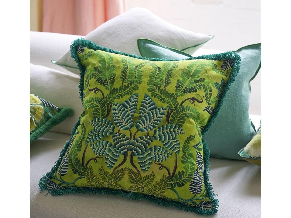 【デザイナーズ ギルド/DESIGNERS GUILD / GOODS】のBrocart Decoratif Embroidered Cushion / ブロケード デコラティヴ エンブロイダード クッション 50 × 50cm 人気、トレンドファッション・服の通販 founy(ファニー) 　送料無料　Free Shipping　クッション　Cushion, Throw Pillow　パターン　Pattern, Design Print　フェザー　Feather, Feather Detail　フリンジ　Fringe, Tassel　プリント　Print, Printed Pattern　人気　Popular, Best Seller　ホーム・キャンプ・アウトドア・お取り寄せ　Home Living / Home & Lifestyle / Camping Gear / Outdoor Camping　家具・インテリア　Home Furniture & Interior. Stylish & Functional Living Spaces　その他 インテリア雑貨、家具　Home Decor & Furniture Extras　other-6|ID: prp329100004025336 ipo3291000000031475436