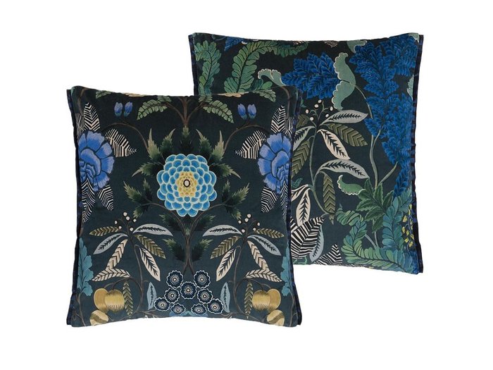 【デザイナーズ ギルド/DESIGNERS GUILD / GOODS】のBrocart Decoratif Velours Cushion / ブロケード デコラティヴ ヴェロア クッション 55 × 55cm インテリア・キッズ・メンズ・レディースファッション・服の通販 founy(ファニー) https://founy.com/ 送料無料 Free Shipping クッション Cushion ストライプ Stripe タフタ Taffeta パターン Pattern フェザー Feather プリント Print ベルベット Velvet 人気 Popularity ホーム・キャンプ・アウトドア・お取り寄せ Home,Garden,Outdoor,Camping Gear 家具・インテリア Home Furniture & Interior. Stylish & Functional Living Spaces その他 インテリア雑貨、家具 Furniture, Interior, Others |ID: prp329100004025340 ipo3291000000030916562