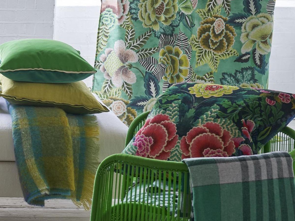 【デザイナーズ ギルド/DESIGNERS GUILD / GOODS】のBrocart Decoratif Velours Cushion / ブロケード デコラティヴ ヴェロア クッション 55 × 55cm 人気、トレンドファッション・服の通販 founy(ファニー) 　送料無料　Free Shipping　クッション　Cushion, Throw Pillow　ストライプ　Stripe, Striped Pattern　タフタ　Taffeta, Structured Fabric　パターン　Pattern, Design Print　フェザー　Feather, Feather Detail　プリント　Print, Printed Pattern　ベルベット　Velvet, Velvety　人気　Popular, Best Seller　ホーム・キャンプ・アウトドア・お取り寄せ　Home Living / Home & Lifestyle / Camping Gear / Outdoor Camping　家具・インテリア　Home Furniture & Interior. Stylish & Functional Living Spaces　その他 インテリア雑貨、家具　Home Decor & Furniture Extras　other-4|ID: prp329100004025340 ipo3291000000031475439