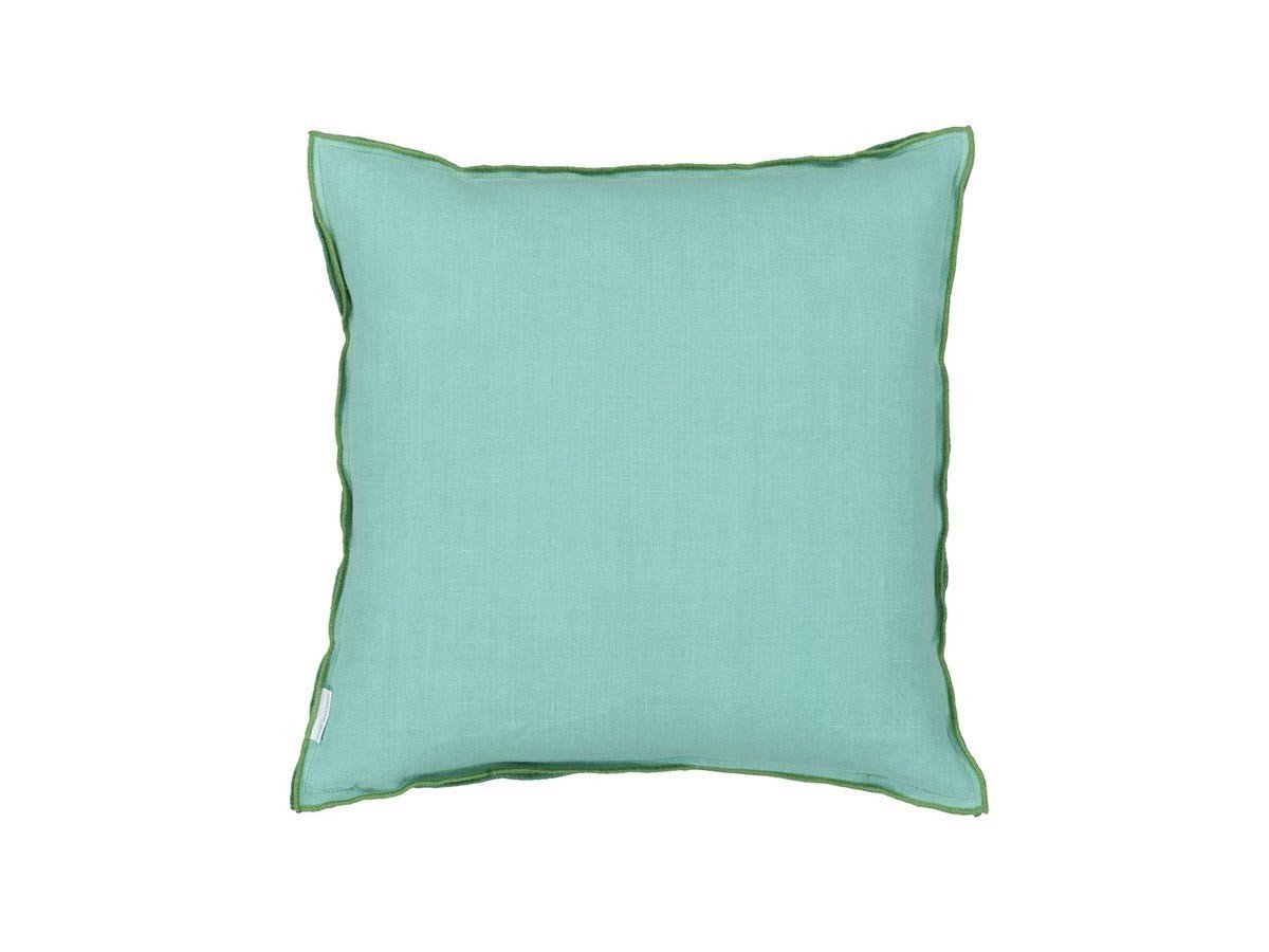 【デザイナーズ ギルド/DESIGNERS GUILD / GOODS】のBrera Lino Cushion / ブレラ リノ クッション 43 × 43cm インテリア・キッズ・メンズ・レディースファッション・服の通販 founy(ファニー) 　送料無料　Free Shipping　クッション　Cushion, Throw Pillow　パターン　Pattern, Design Print　フェザー　Feather, Feather Detail　リネン　Linen, Linen Fabric　ホーム・キャンプ・アウトドア・お取り寄せ　Home Living / Home & Lifestyle / Camping Gear / Outdoor Camping　家具・インテリア　Home Furniture & Interior. Stylish & Functional Living Spaces　その他 インテリア雑貨、家具　Home Decor & Furniture Extras　エメラルド & カプリ(裏面)|ID: prp329100004025344 ipo3291000000035326216