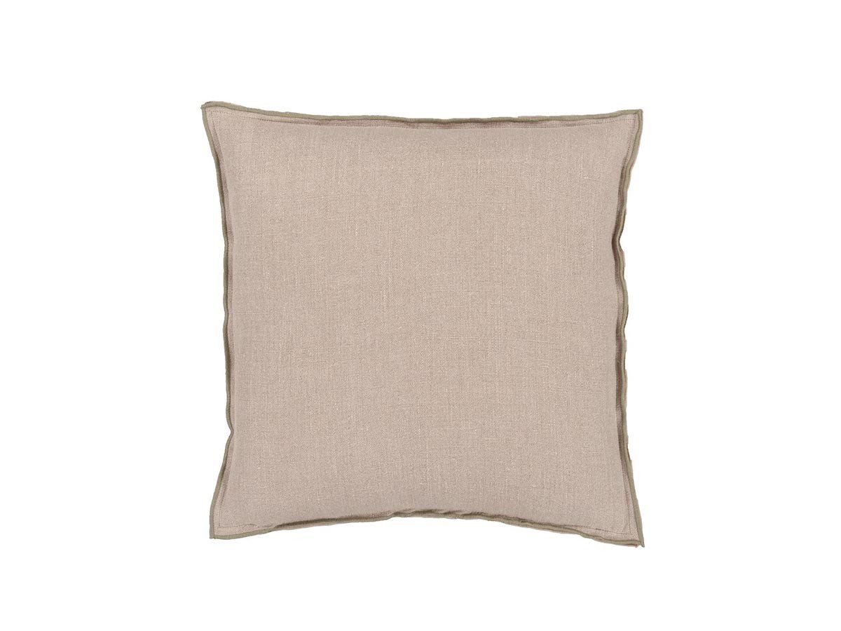 【デザイナーズ ギルド/DESIGNERS GUILD / GOODS】のBrera Lino Cushion / ブレラ リノ クッション 43 × 43cm インテリア・キッズ・メンズ・レディースファッション・服の通販 founy(ファニー) 　送料無料　Free Shipping　クッション　Cushion, Throw Pillow　パターン　Pattern, Design Print　フェザー　Feather, Feather Detail　リネン　Linen, Linen Fabric　ホーム・キャンプ・アウトドア・お取り寄せ　Home Living / Home & Lifestyle / Camping Gear / Outdoor Camping　家具・インテリア　Home Furniture & Interior. Stylish & Functional Living Spaces　その他 インテリア雑貨、家具　Home Decor & Furniture Extras　タイム & ペブル(裏面)|ID: prp329100004025344 ipo3291000000035326238